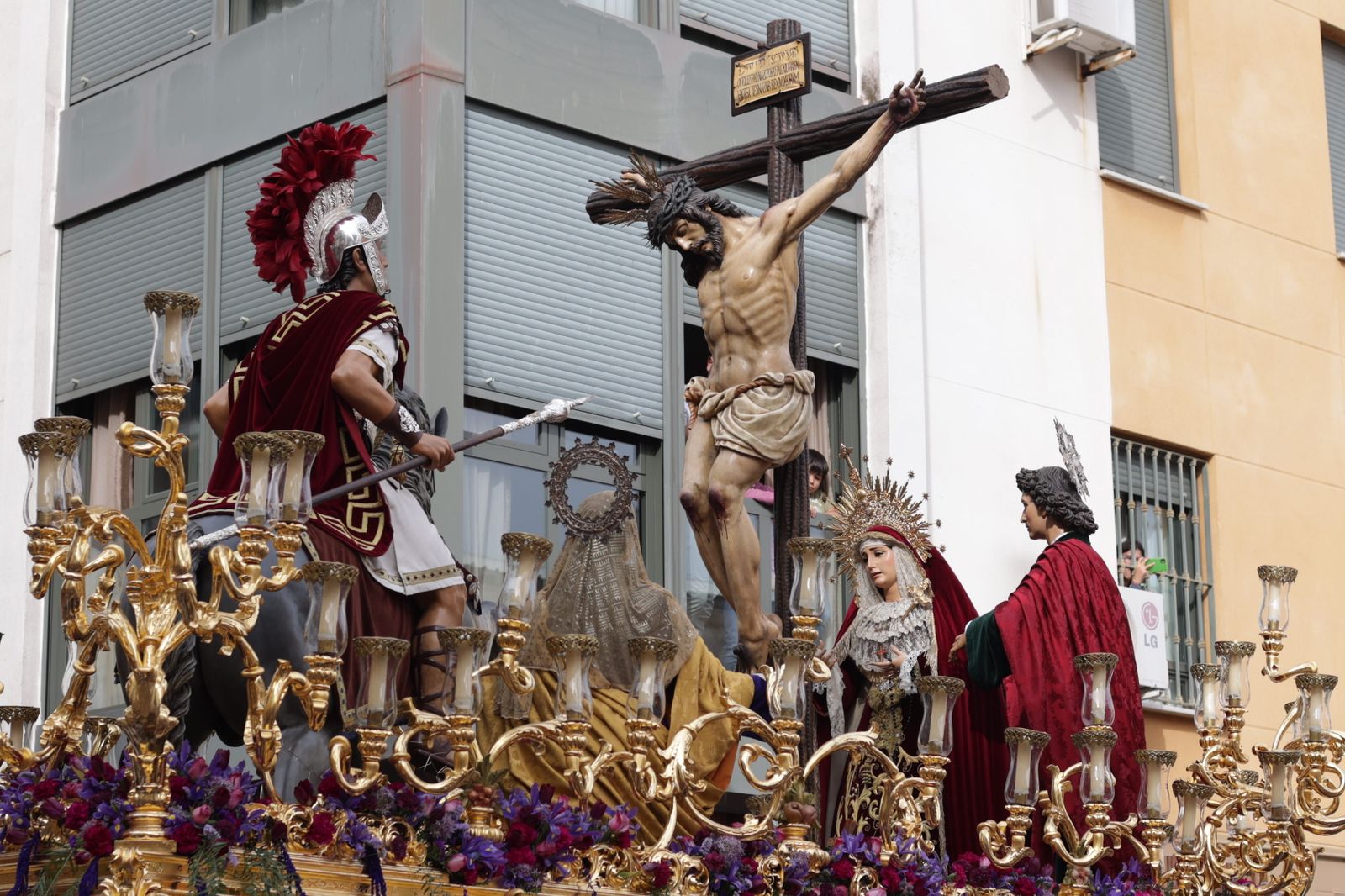 Martes Santo: la Hermandad de La Lanzada en imágenes