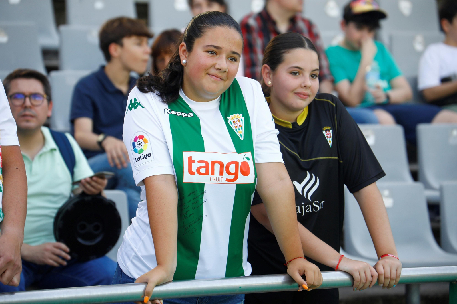 Las mejores fotos del ambiente en El Arcángel para el Córdoba CF - Algeciras