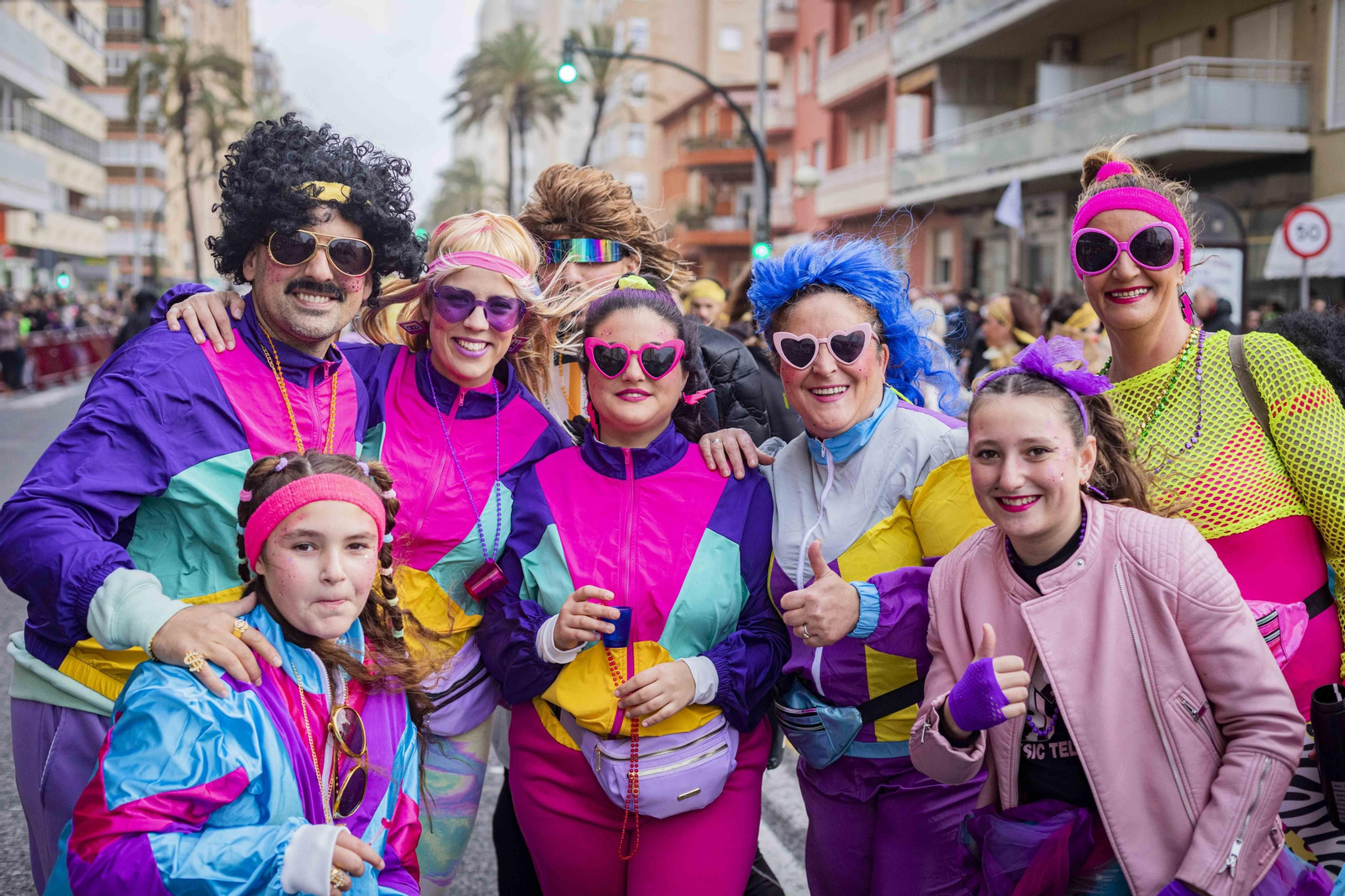 La Cabalgata Magna del Carnaval de Cádiz 2024, en imágenes