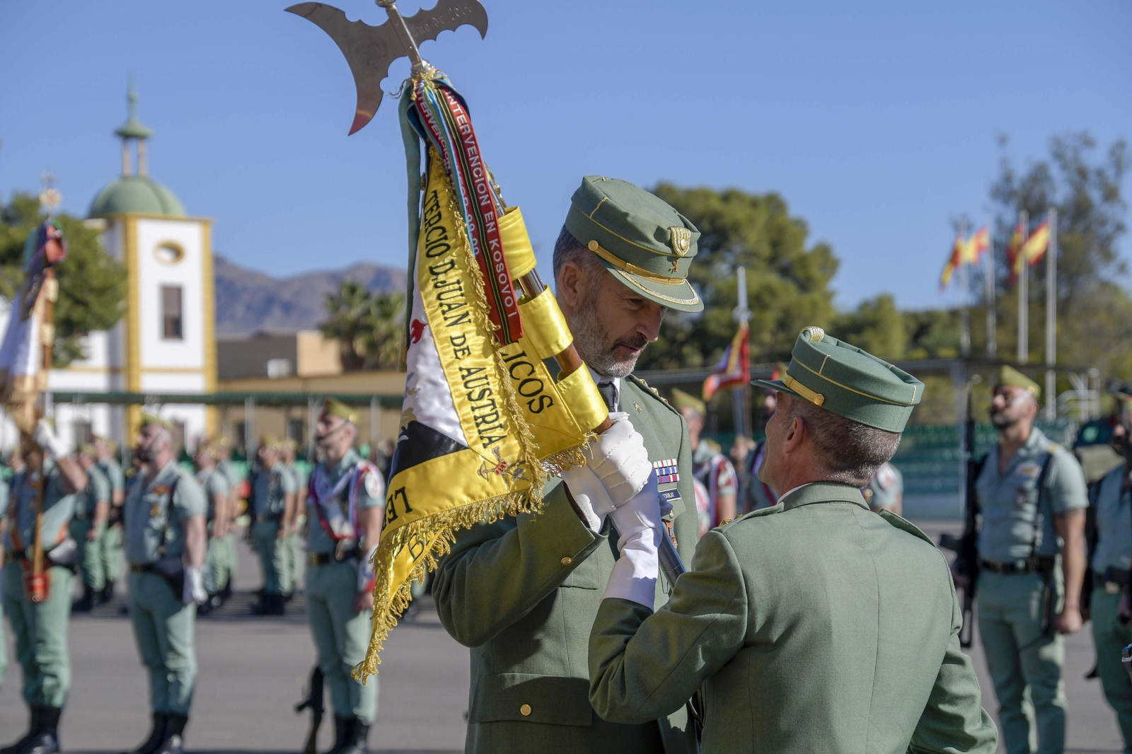 El coronel Javier Mackinlay de Castilla toma el mando del Tercio Don Juan de Austria de la Legión