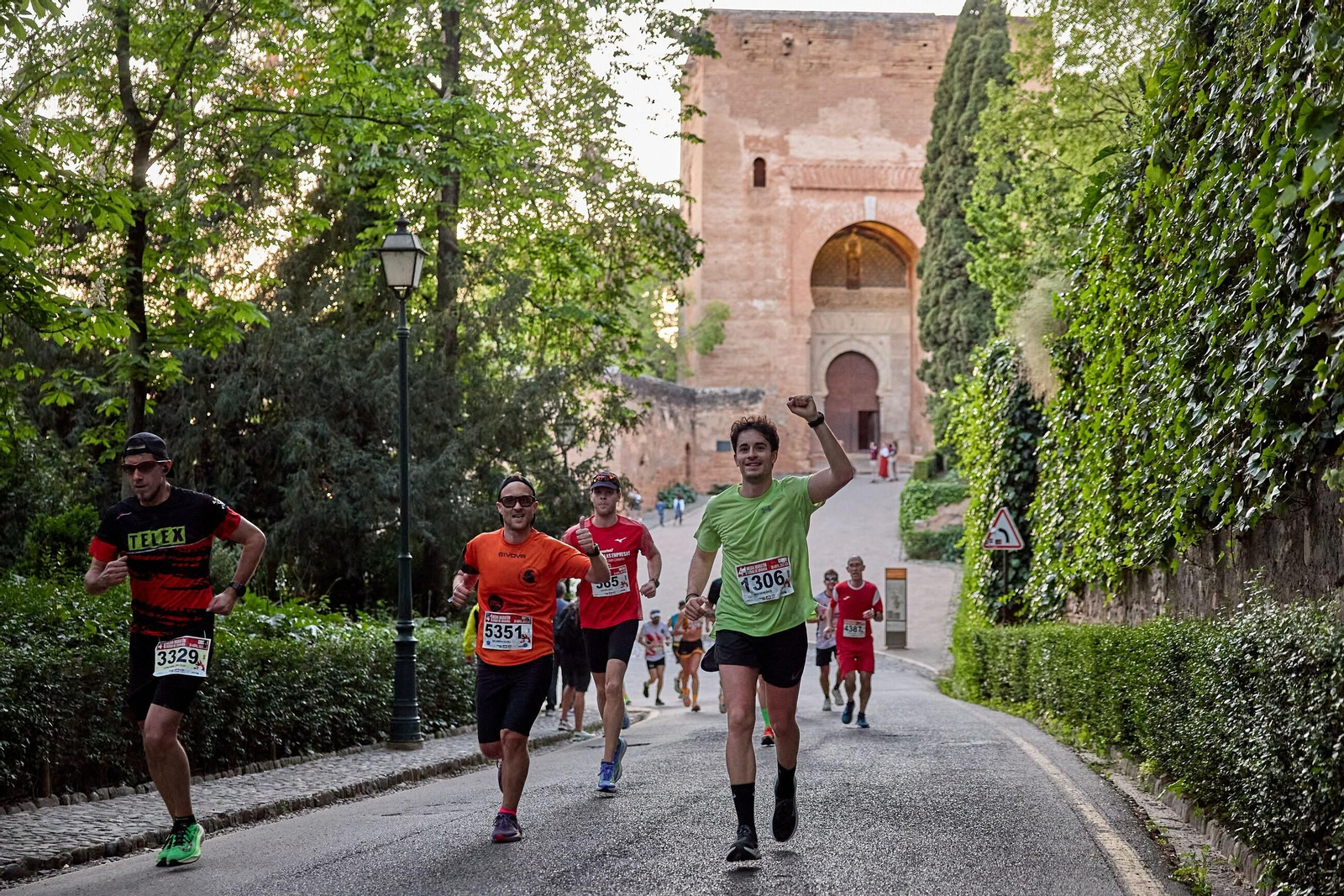 Las mejores imágenes de la Media Maratón Ciudad de Granada 2025