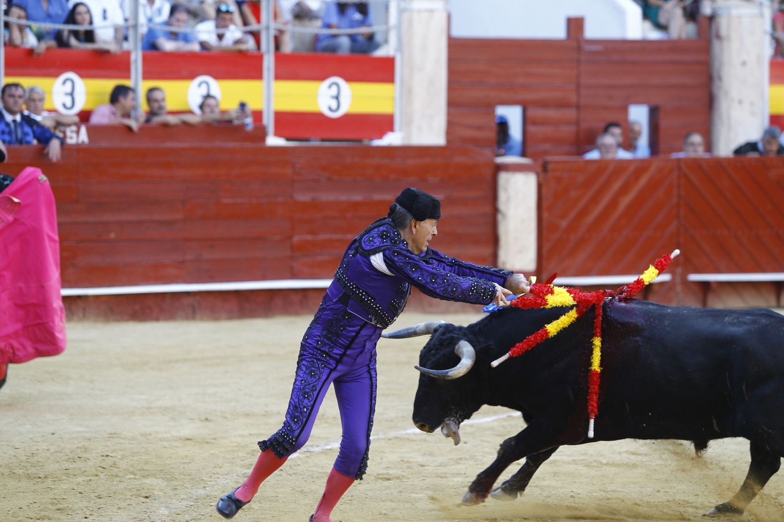 Fotogalería de la novillada de la Feria Taurina de Almería 2022