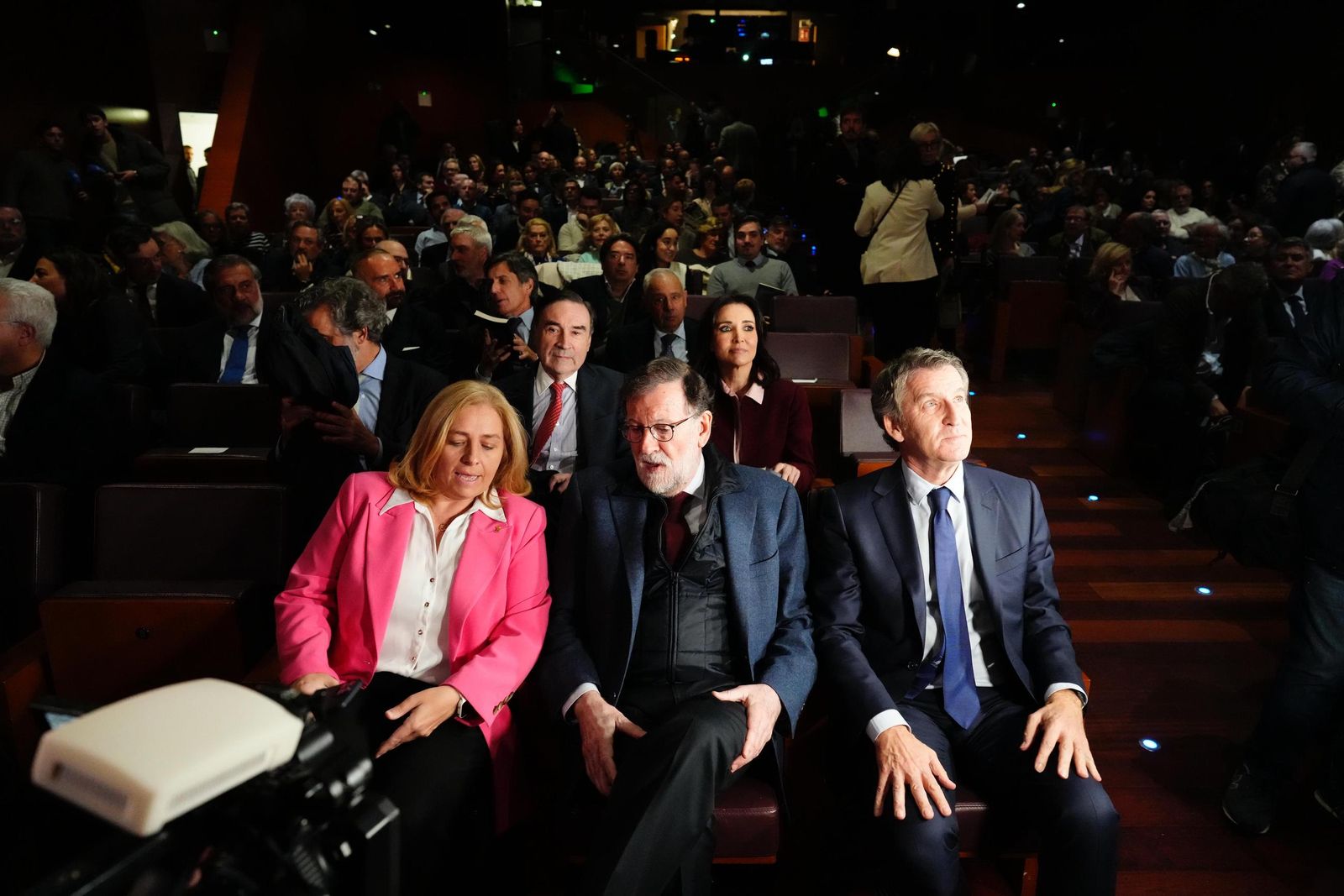 Las fotos de la presentación del libro de Juanma Moreno en Madrid