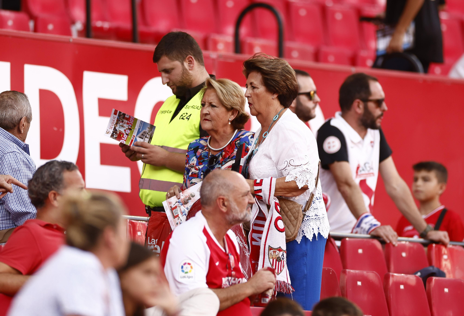 Búscate en las fotos del Sevilla-Athletic