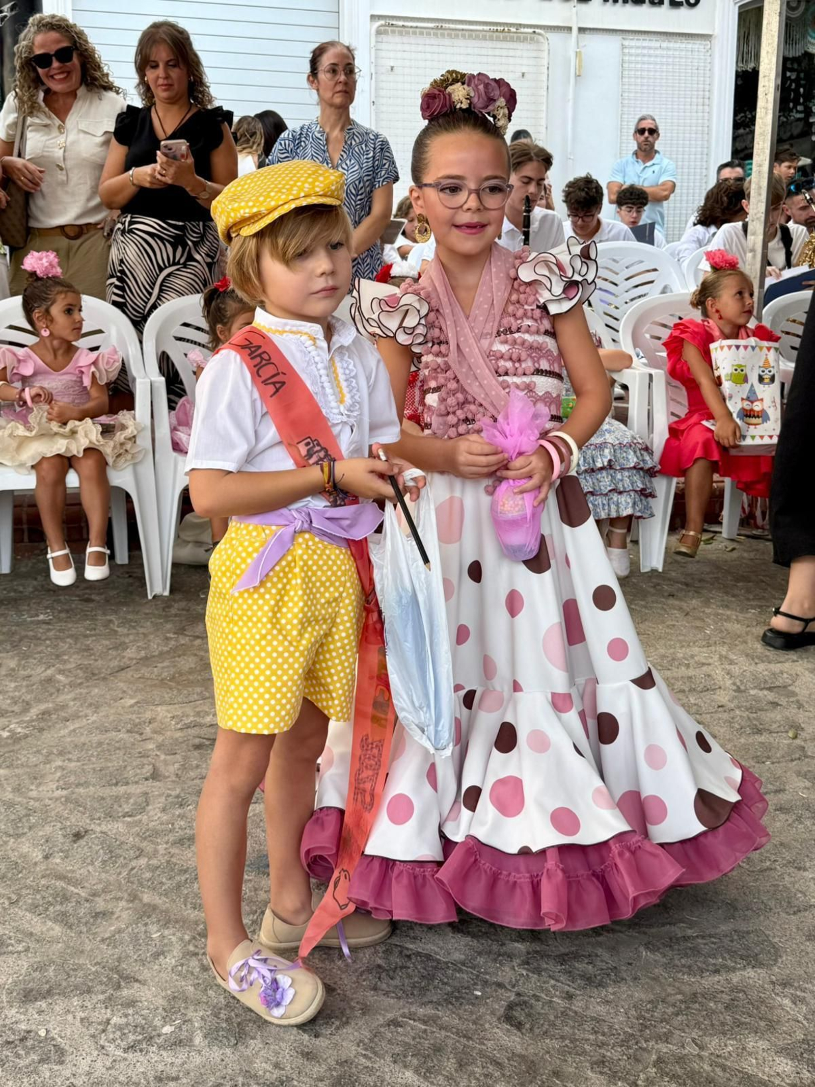 Las mejores imágenes de la Feria del Mediodía y la carrera de cintas infantiles de Mojácar