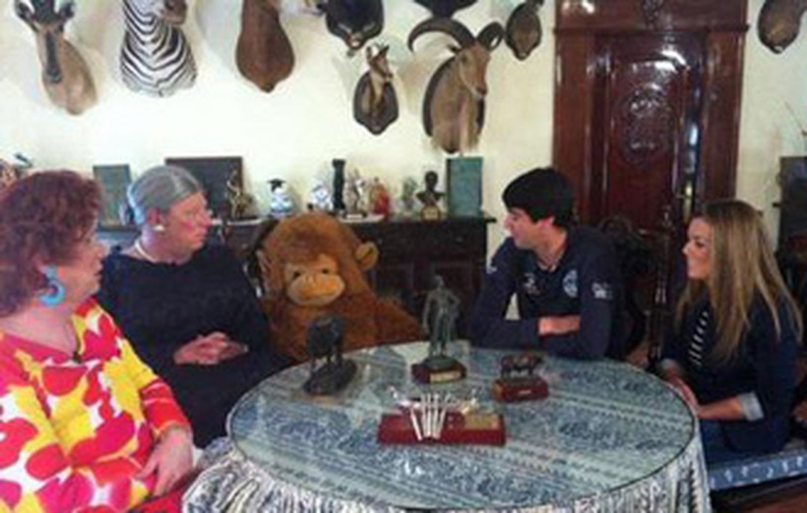 Retiran varias piezas de animales disecados de la finca de Jesulín de Ubrique