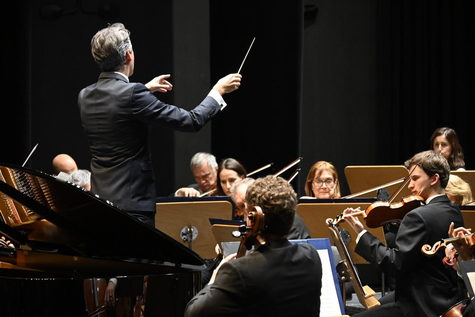 Imágenes del concierto de Perianes en la Casa Colón