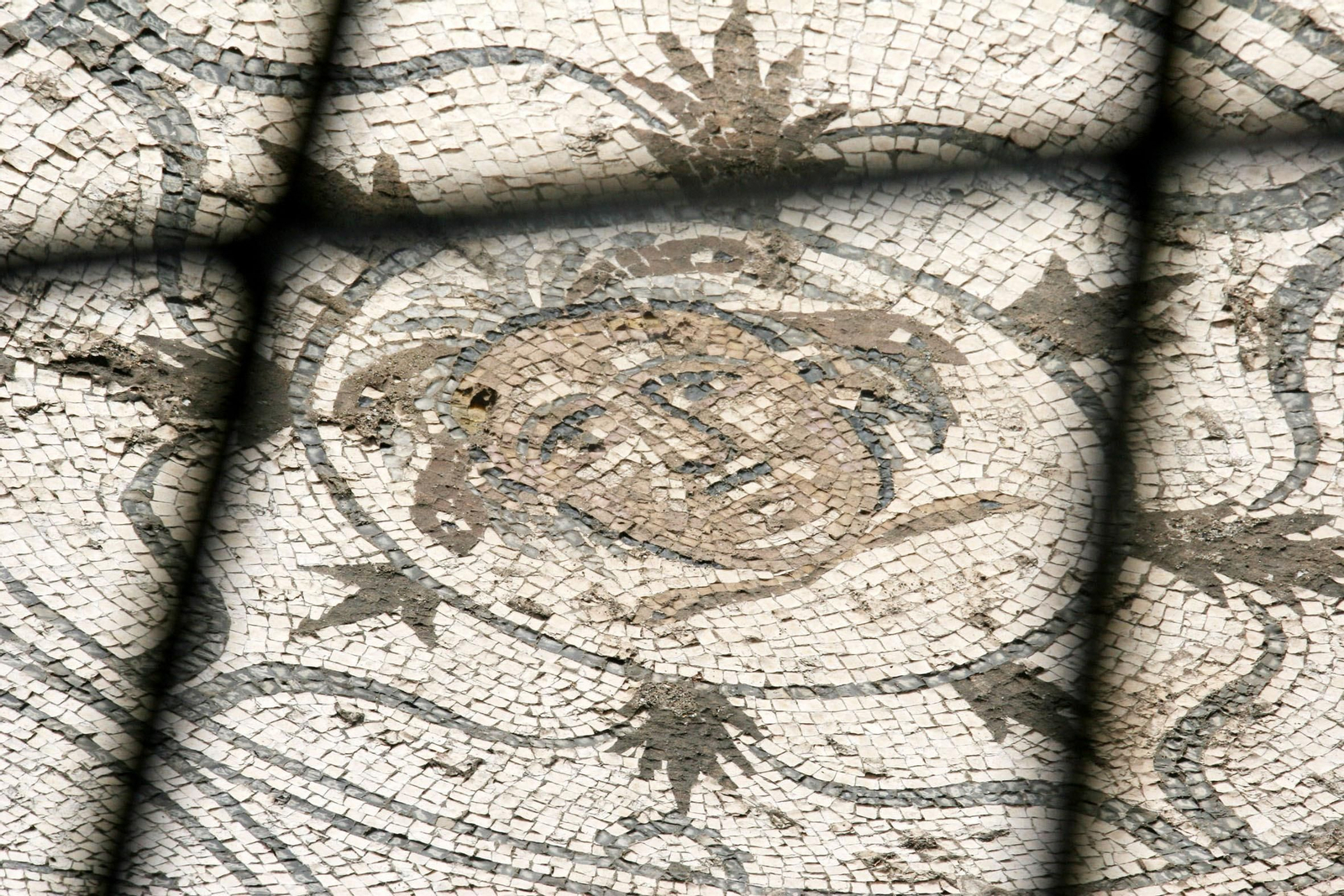 Uno de los mosaicos de la villa romana de Río Verde, en Marbella. Uno de los mosaicos de la villa romana de Río Verde, en Marbella.