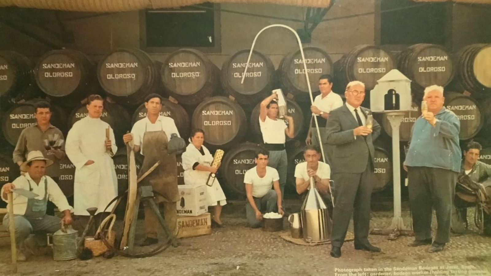 Ugo Ungricht y Lorenzo Mesa junto a otros trabajadores.