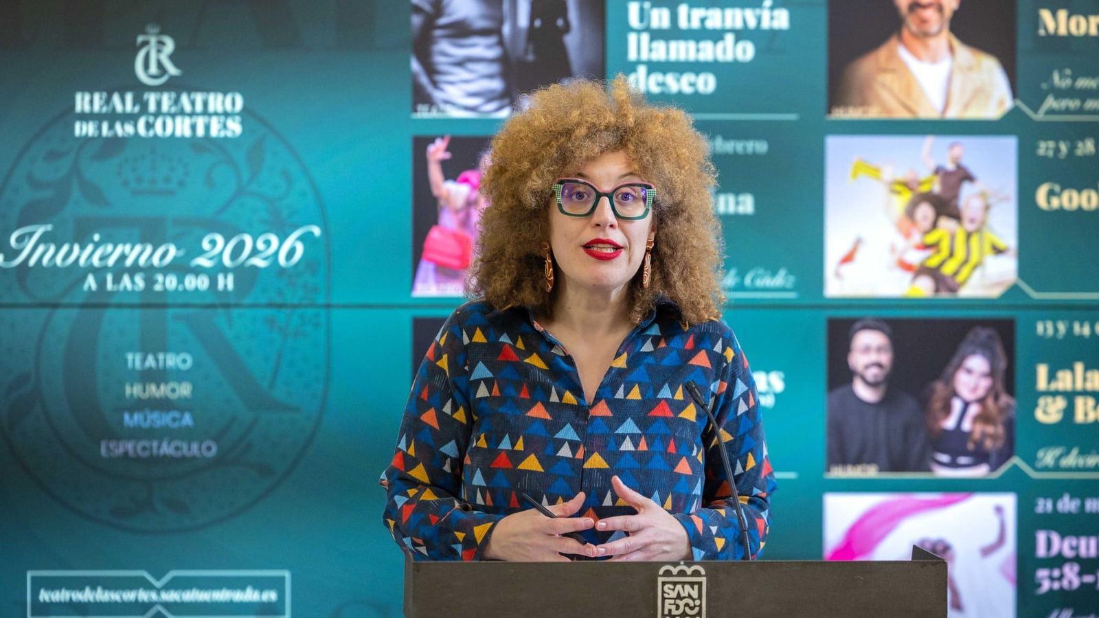 La concejala de Cultura, Pepa Pacheco, durante la presentación de la temporada de invierno en el Teatro de las Cortes de San Fernando