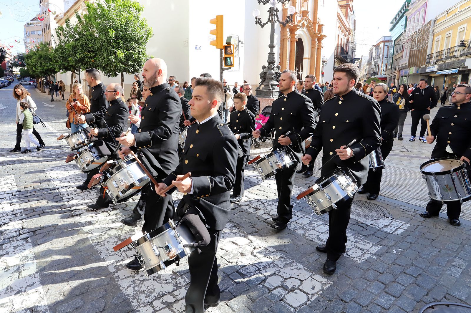 Imágenes de la procesión del Sacramento desde la Concepción