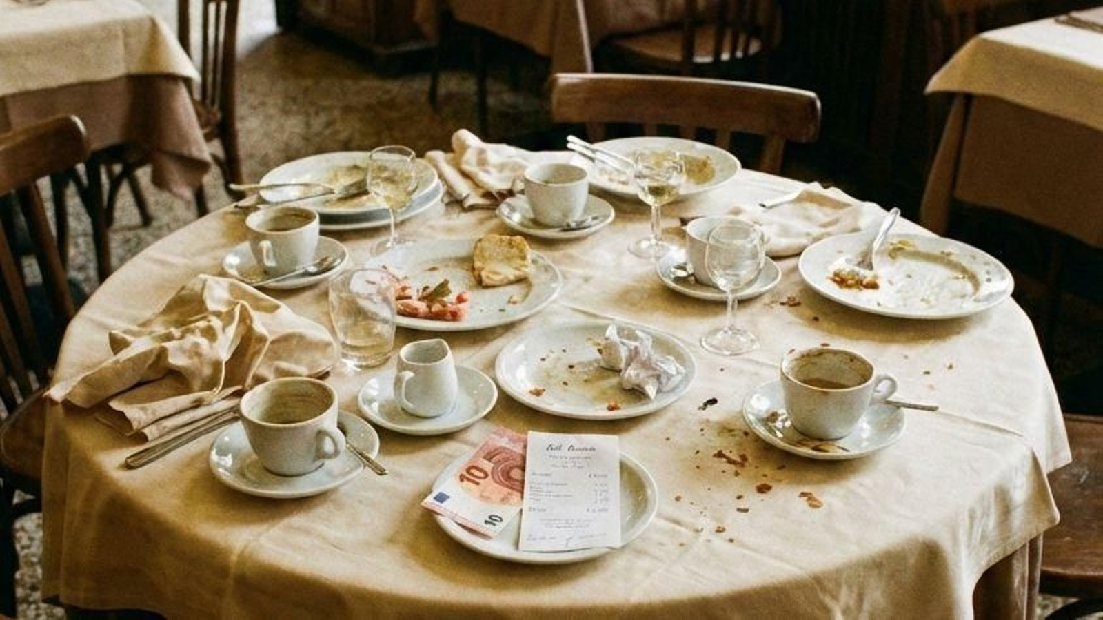 El dilema de la propina tras una comida en un bar o restaurante