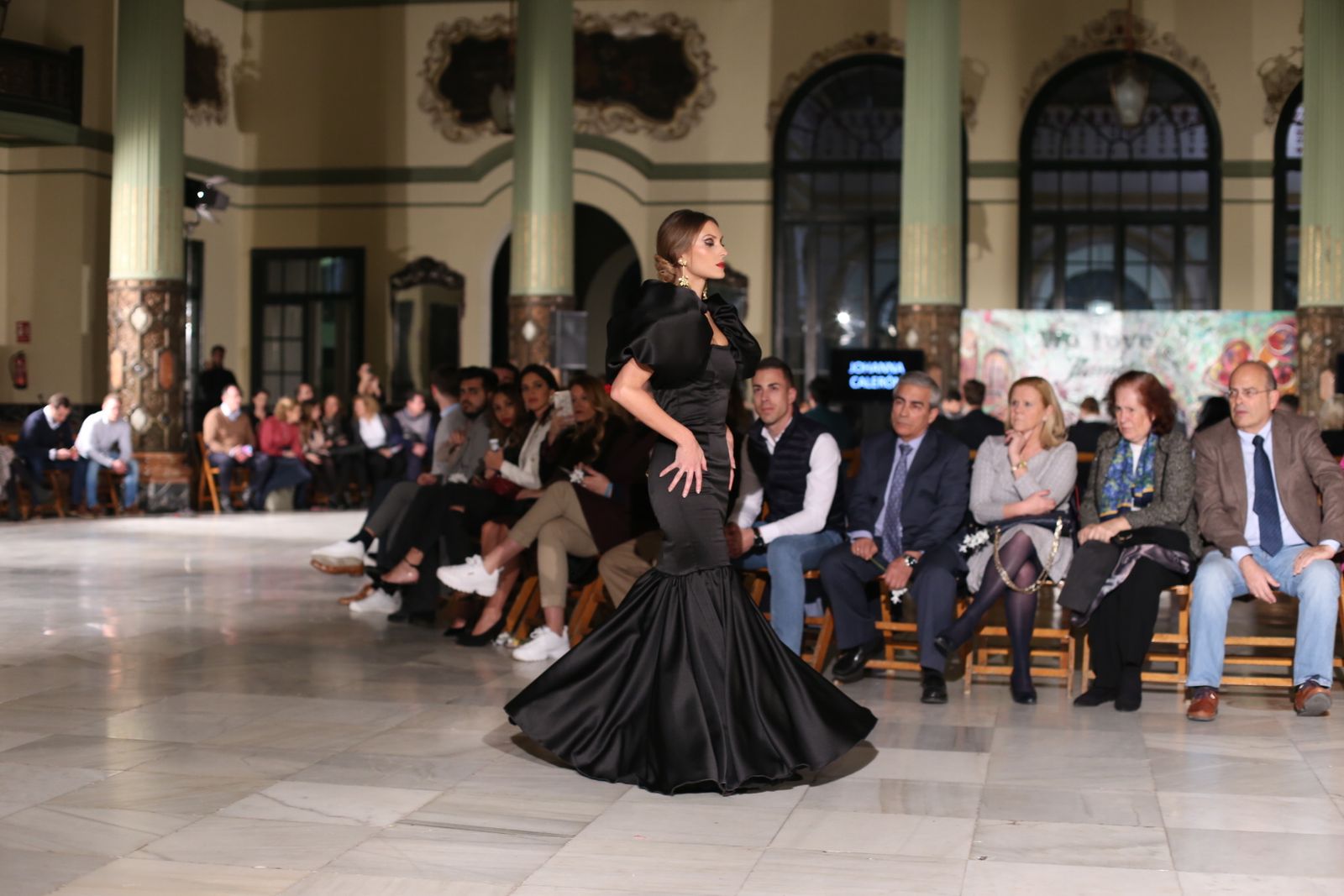 El traje de flamenca negro de 2019, sinónimo de elegancia