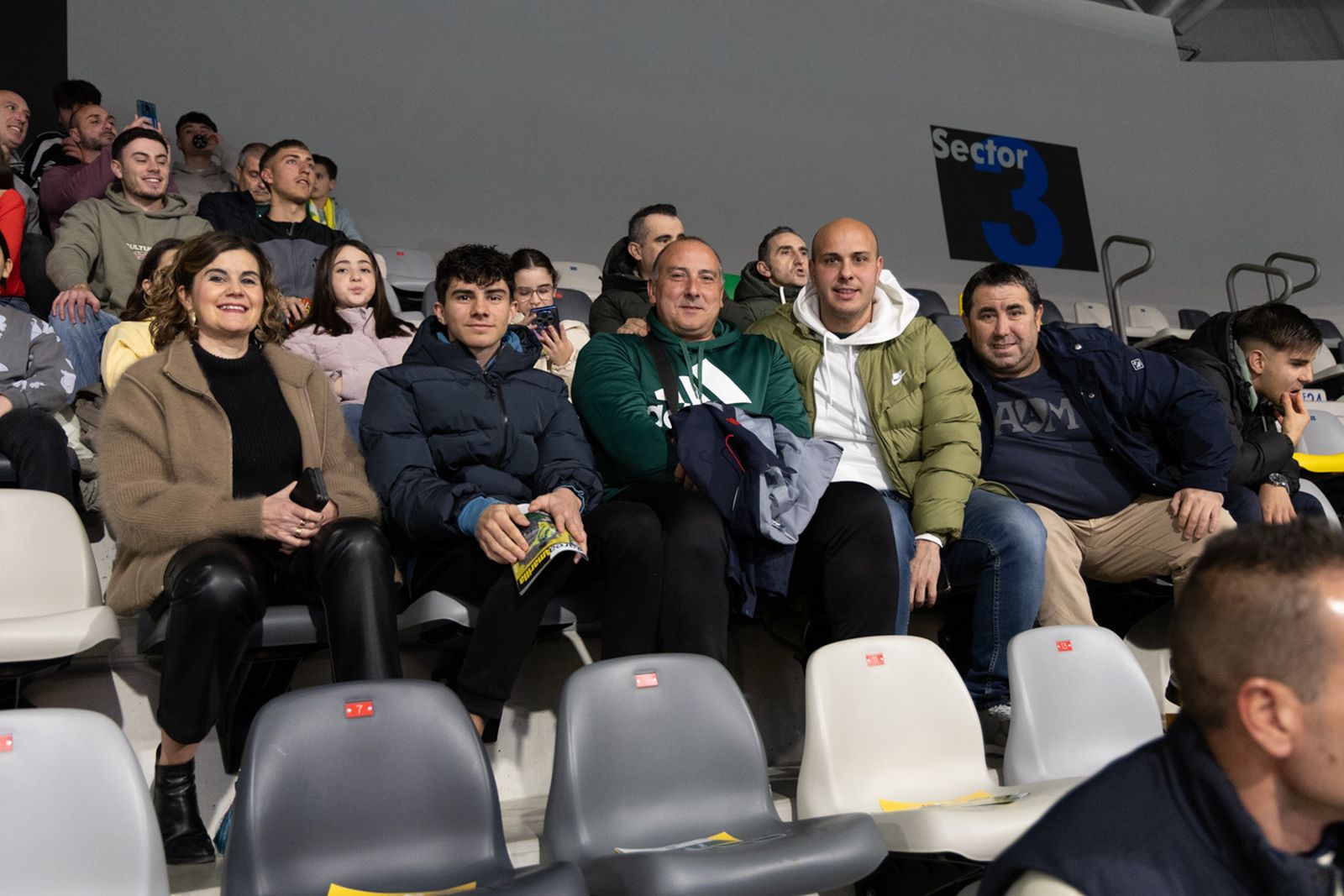 Las mejores imágenes del espectacular encuentro entre Jaén Paraíso Interior FS y Barça (3-3)