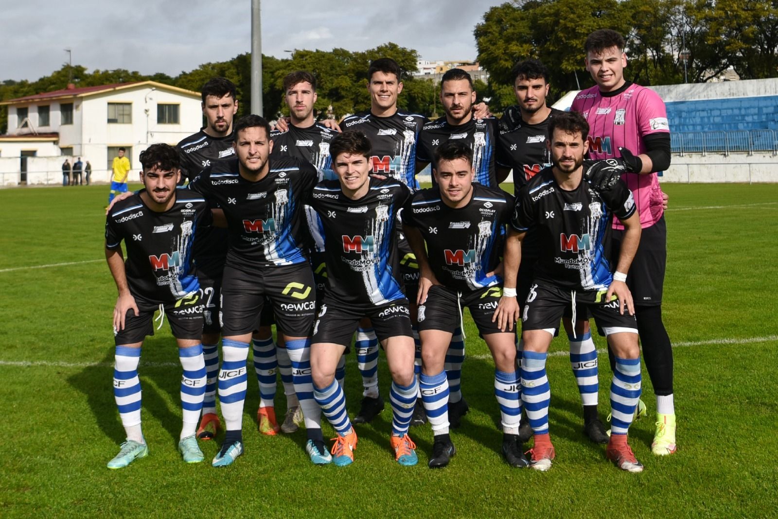 Formación que presentó el Jerez Industrial en el amistoso contra el Cádiz C.