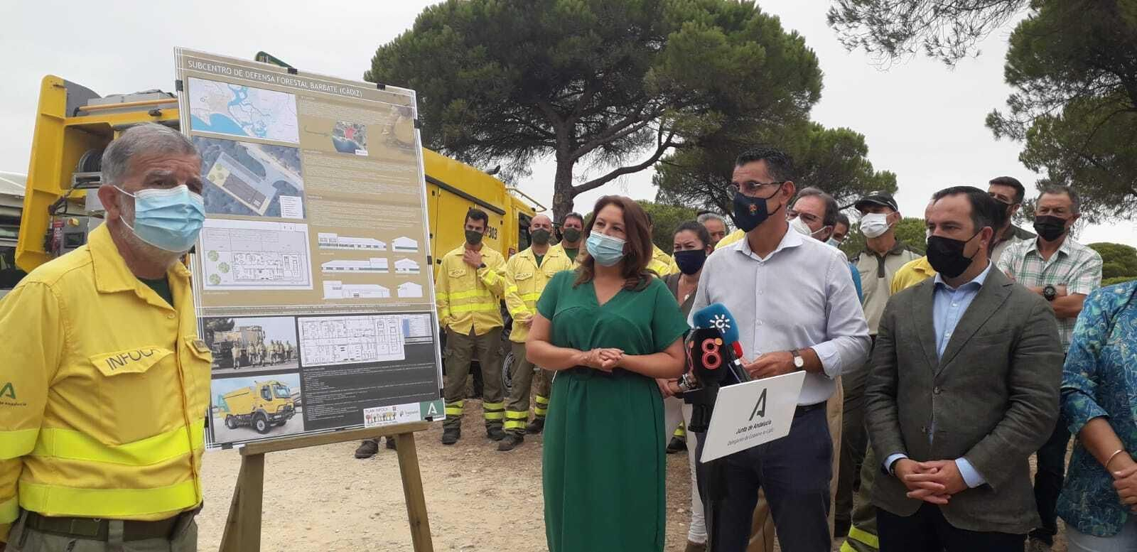 La consejera de Agricultura, Carmen Crespo, en Barbate