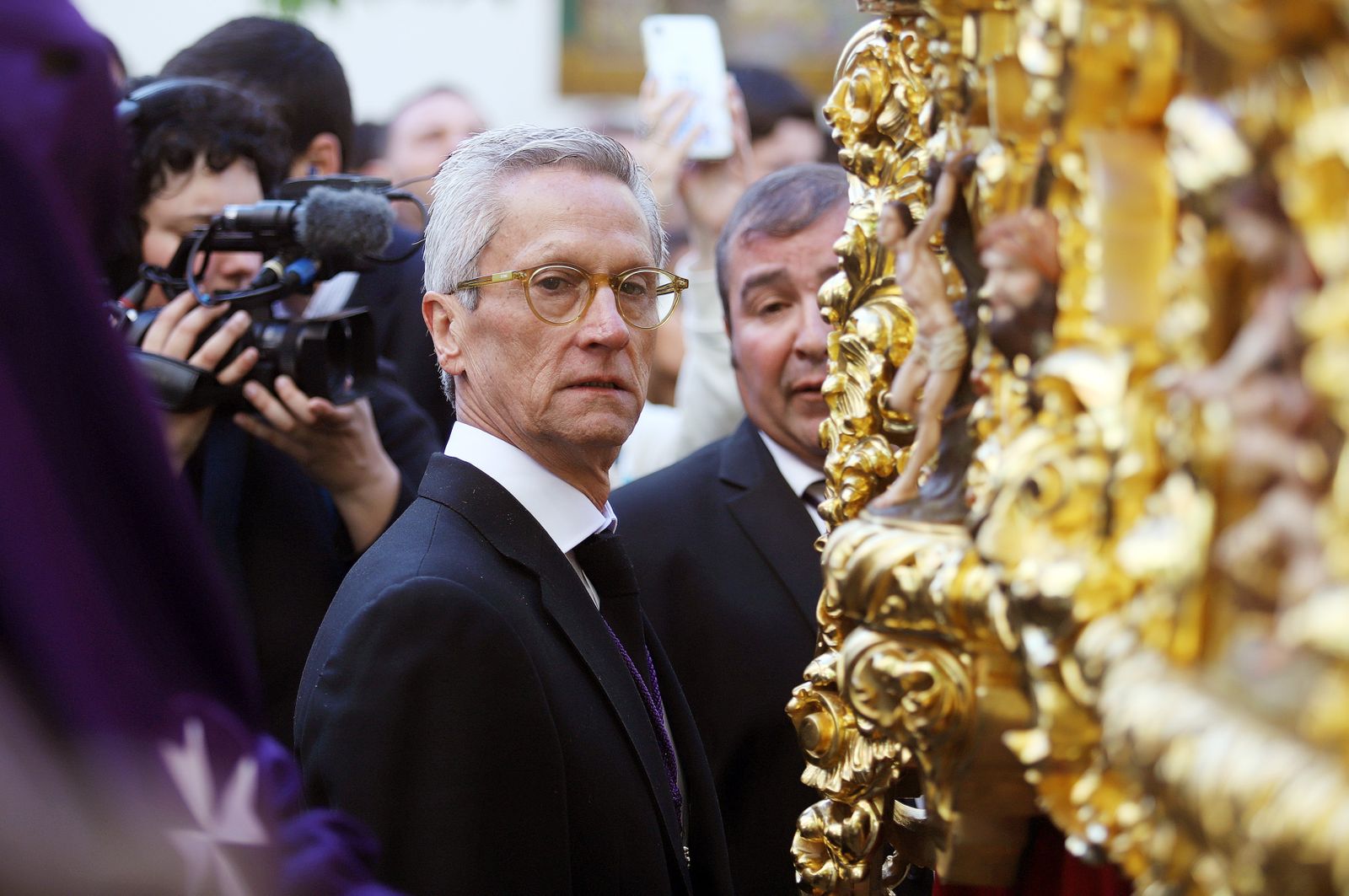 La Hermandad El Nazareno en la madrugá de la Semana Santa de Huelva 2023, en imágenes