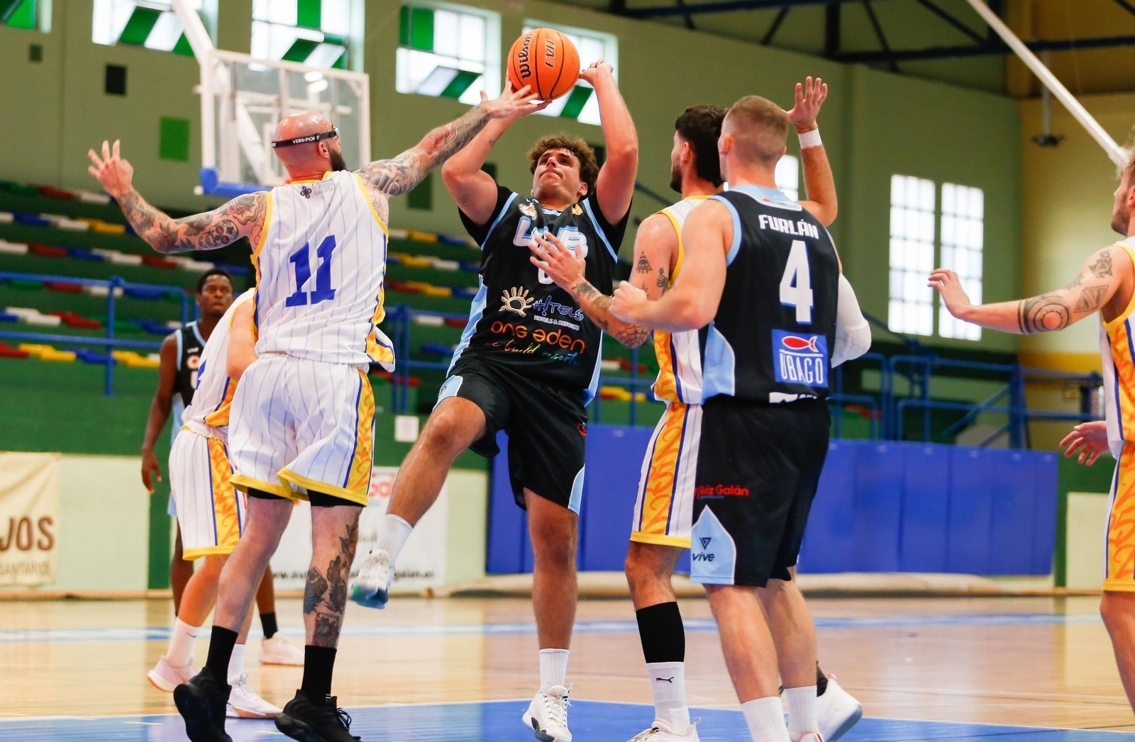 Las fotos del ULB-Gymnástica Portuense de la Copa Diputación de baloncesto
