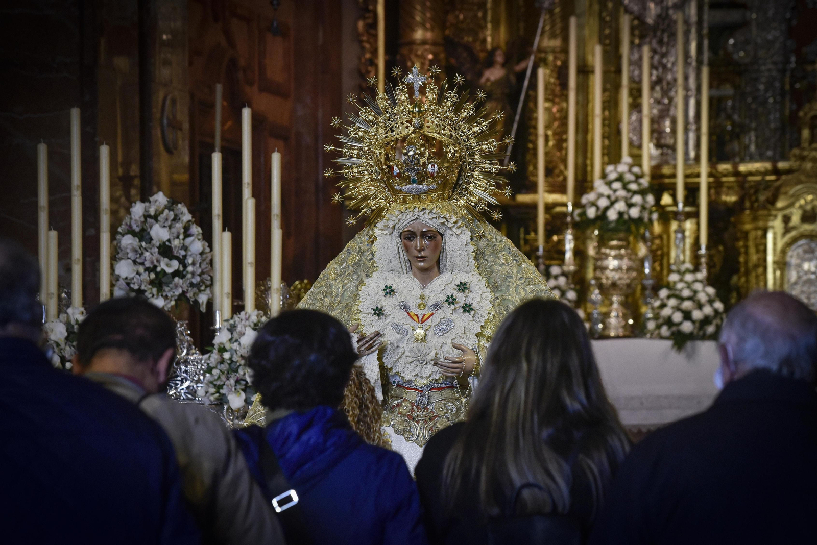 La Esperanza Macarena el pasado mes de diciembre durante su acto de veneración.