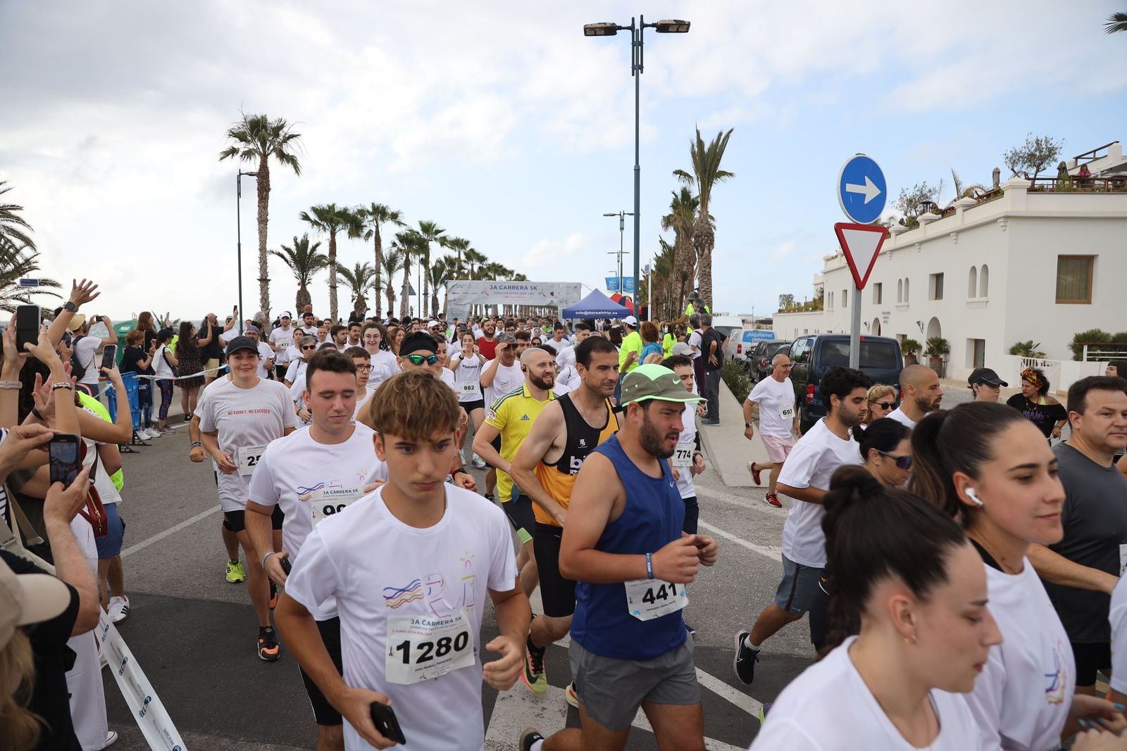 Las fotos de la 3ª carrera solidaria Memorial Vicente Granados en Málaga