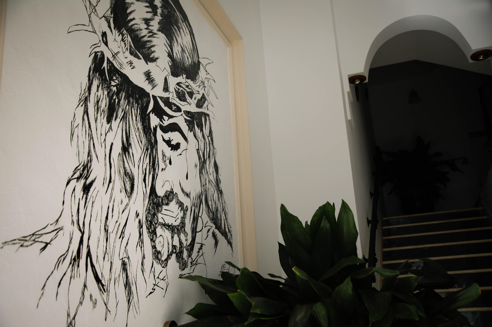 Así es la gran alfombra de serrín para que levite la Virgen de Fátima de Tíjola