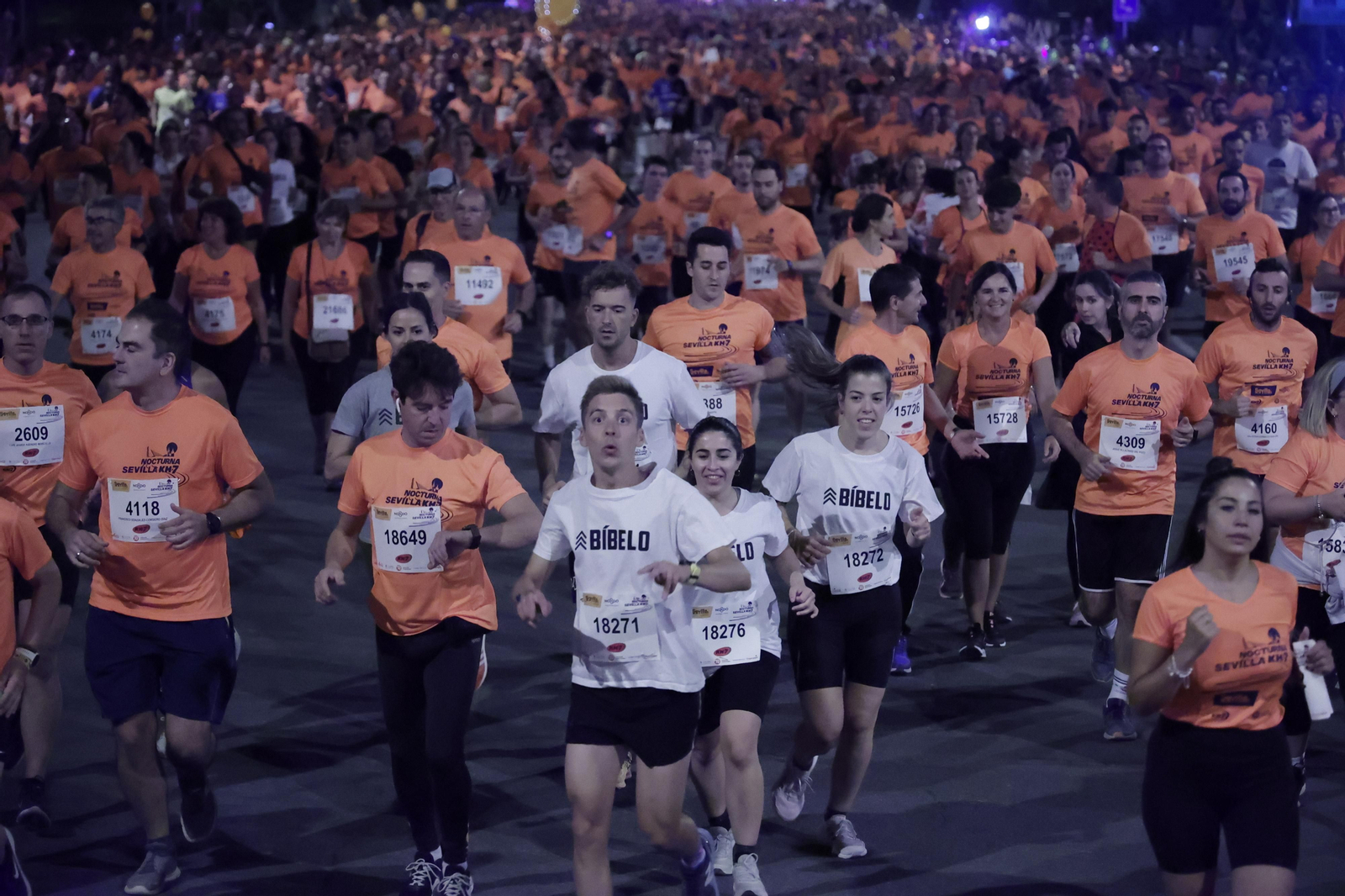 Búscate en la Carrera Nocturna de Sevilla (5)