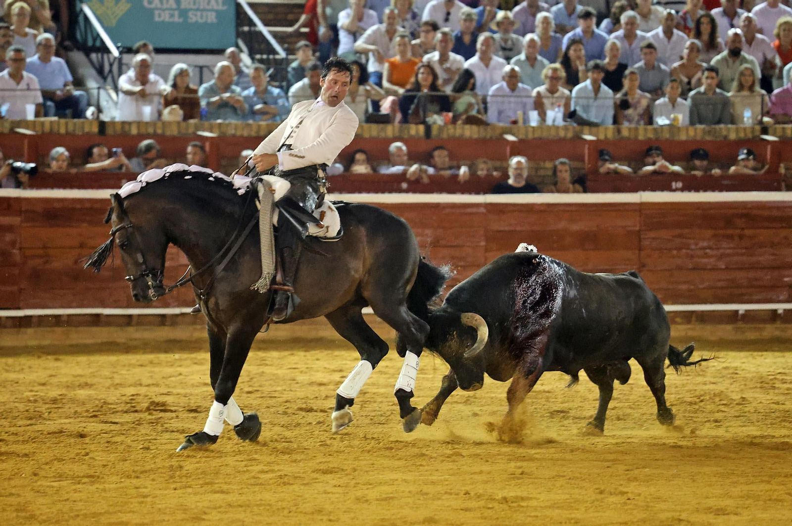 Toros La Merced: Imágenes de la tarde de Rejoneo con Diego Ventura, Andrés Romero y Sergio Galán
