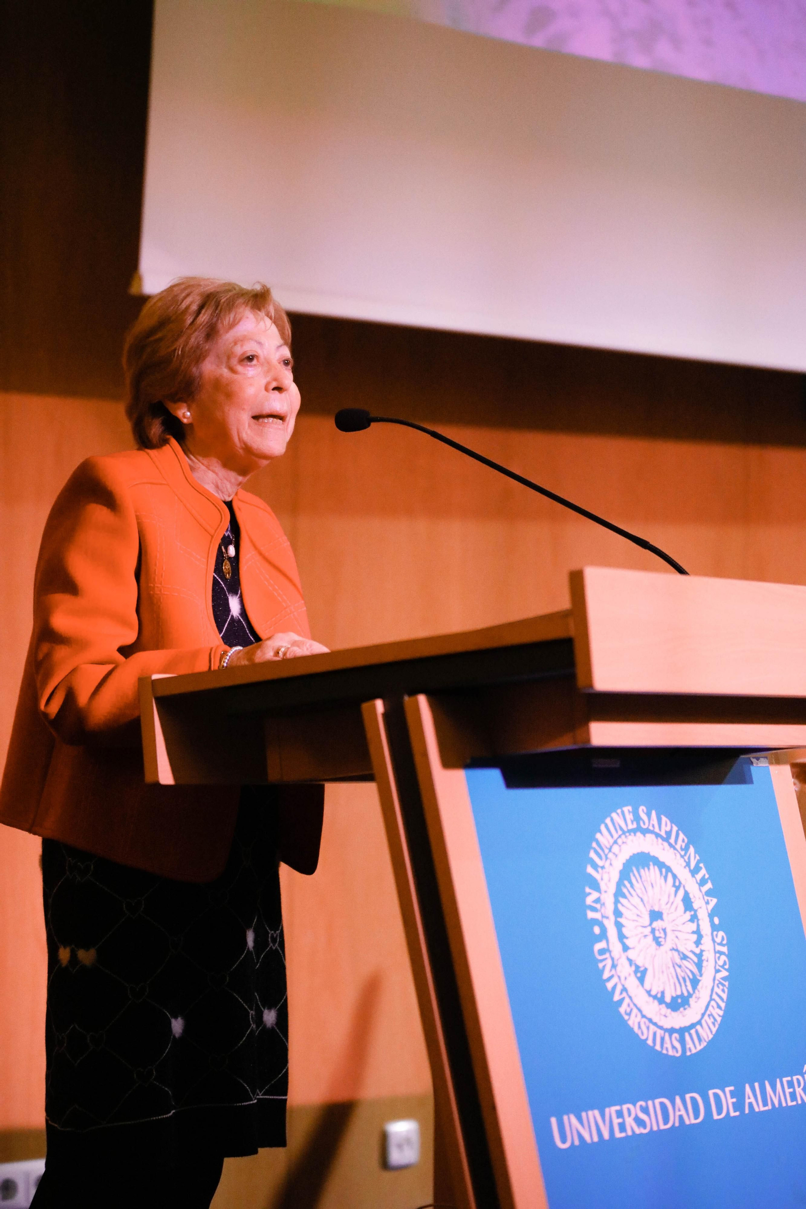 Entrega de distinciones en Salud UAL, en imágenes