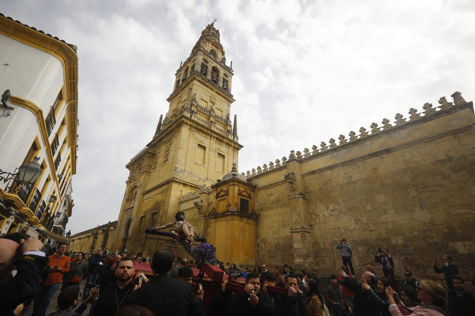 La bendición y traslado del nuevo Cristo de la Piedad de Córdoba, en imágenes