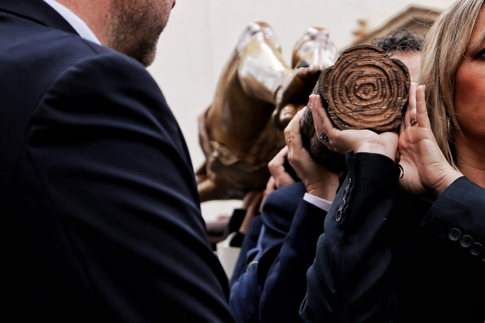 Los traslados de la Sangre y la Piedad de la Semana Santa de Málaga 2025, en imágenes
