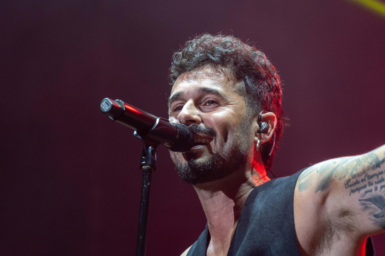 Colombinas 2025: El concierto de Antoñito Molina en las Fiestas Colombinas en imágenes