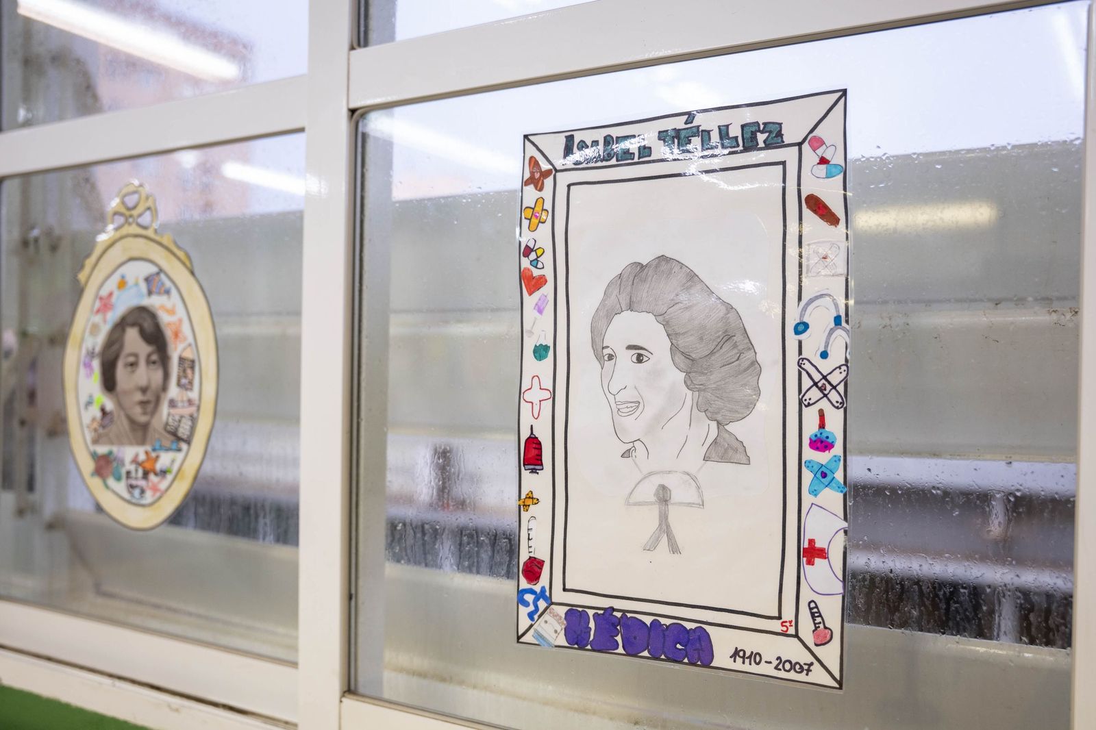 Las imágenes del estreno de la radio escolar 'Onda Alberti' y su primer programa dedicado a la ciencia