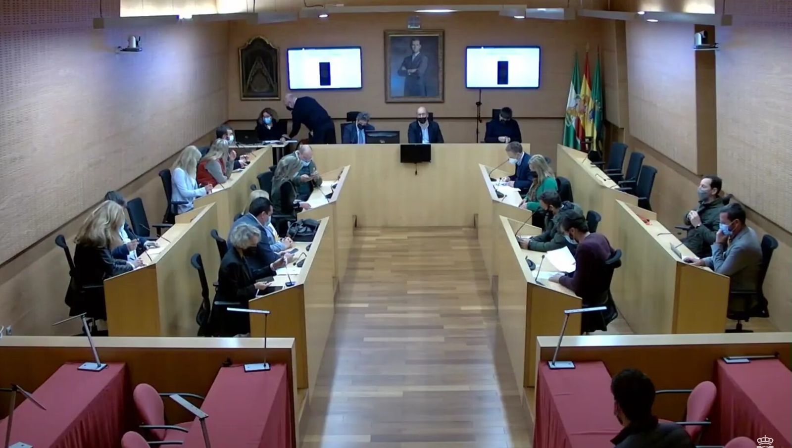 Una imagen del pleno extraordinario celebrado este viernes.