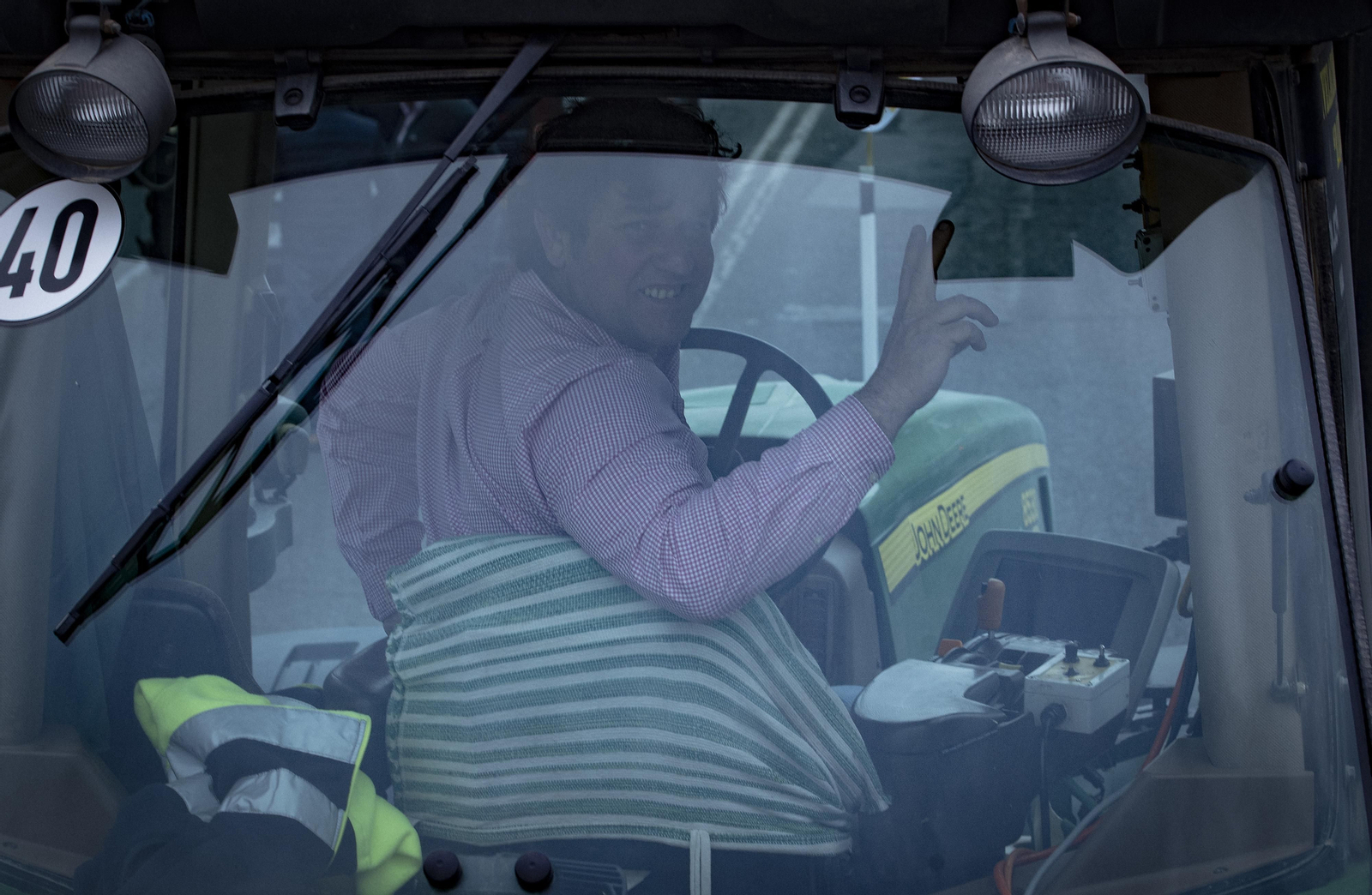 Las imágenes de la manifestación de agricultores de toda Andalucía en Sevilla