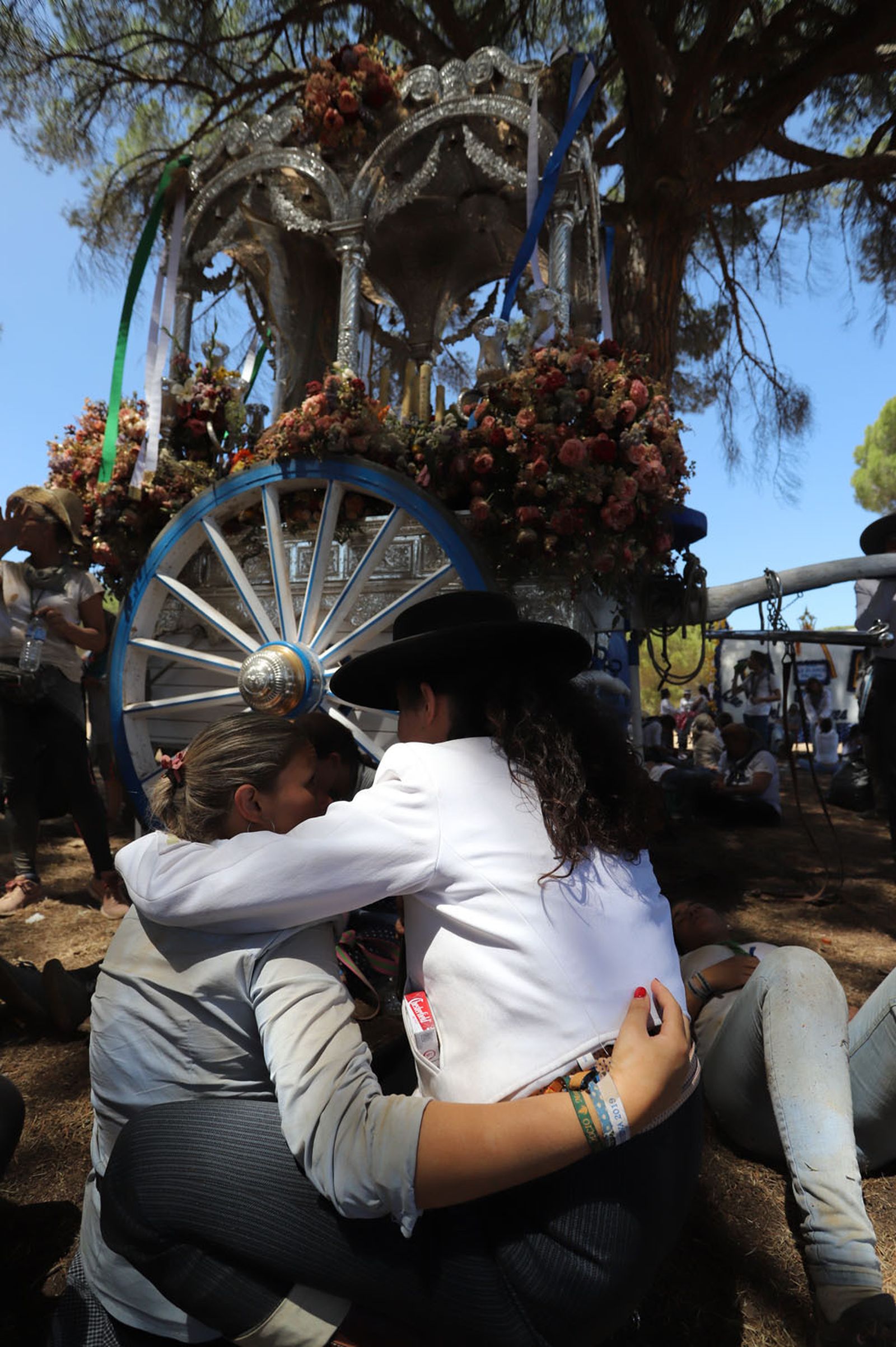 Imágenes de la Hermandad del Rocío de Huelva en el camino