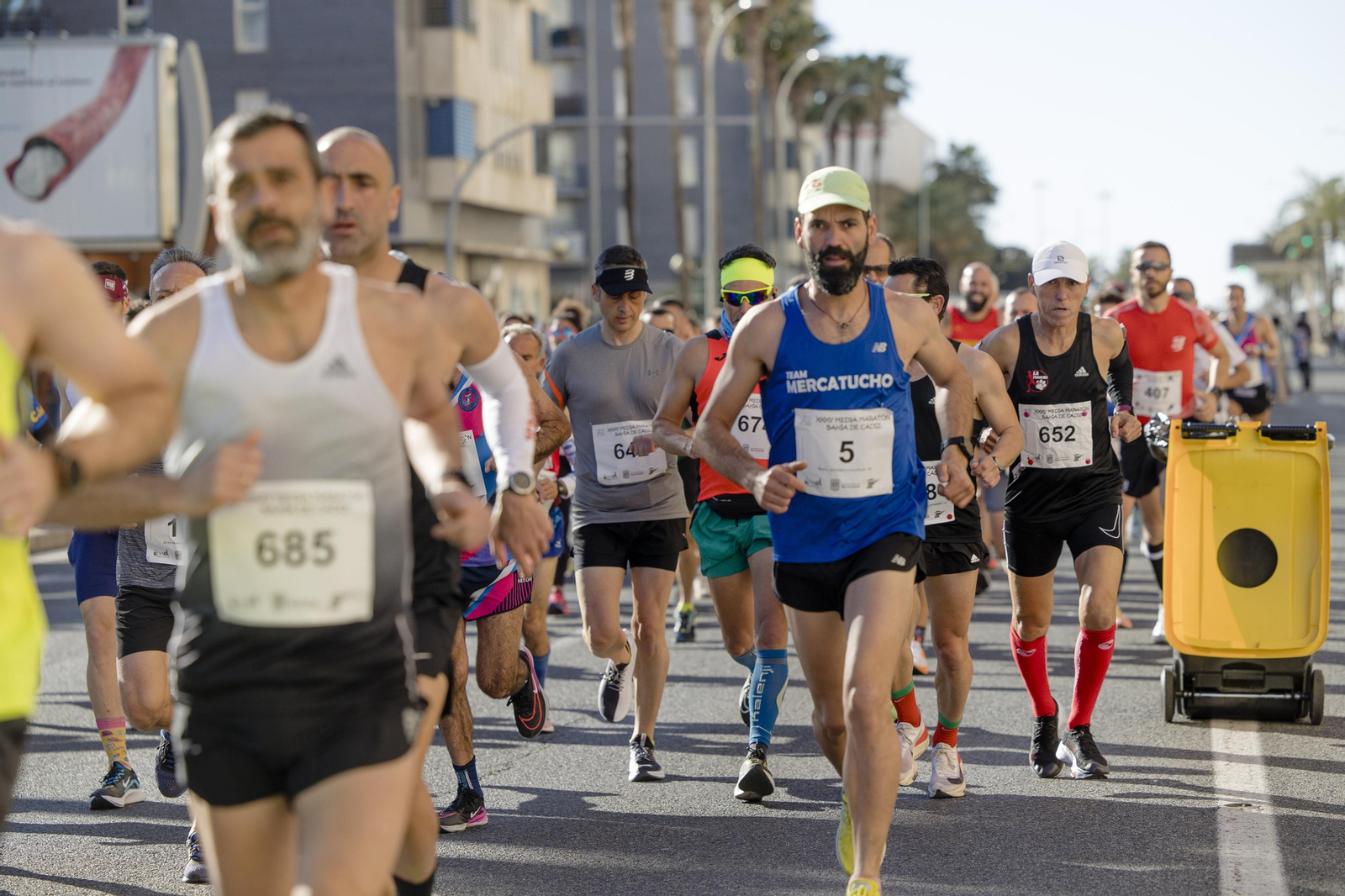 Las imágenes de la media maratón Bahía de Cádiz 2023.