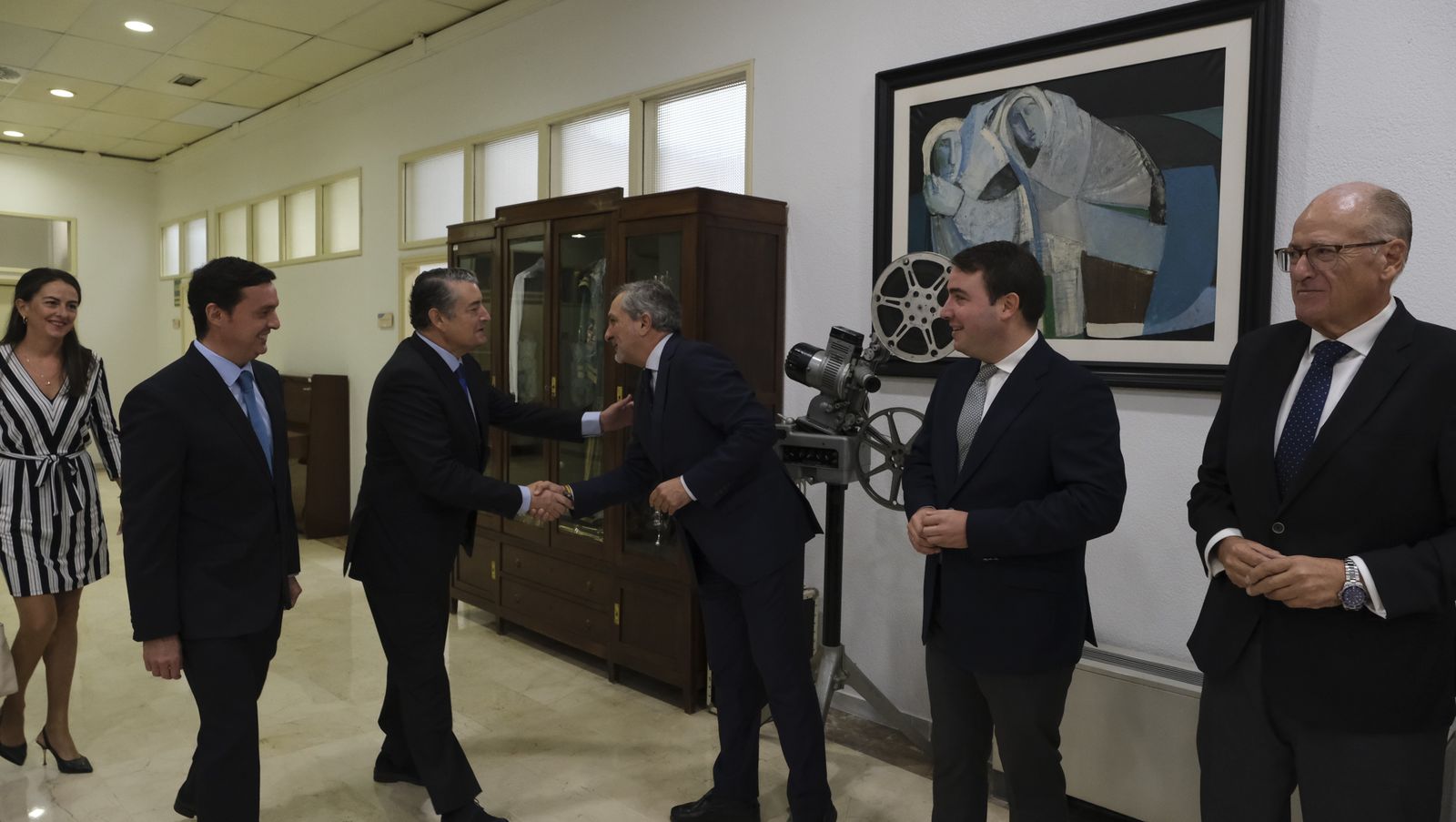 Imágenes de la visita del Consejero de Presidencia, Antonio Sanz, a la Diputación de Almería