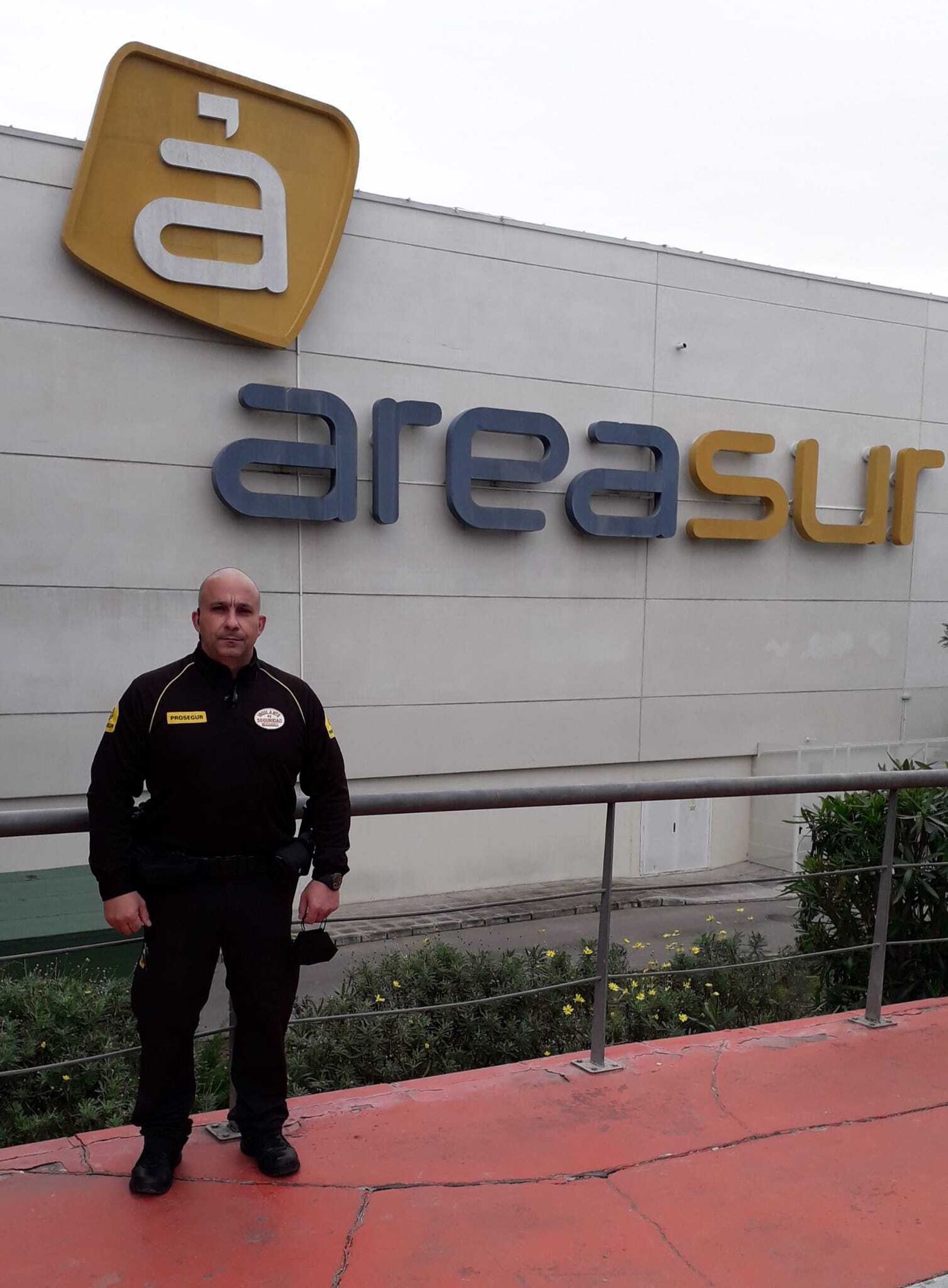 José María Valderas, ante Área Sur, donde trabaja desde hace 14 años.