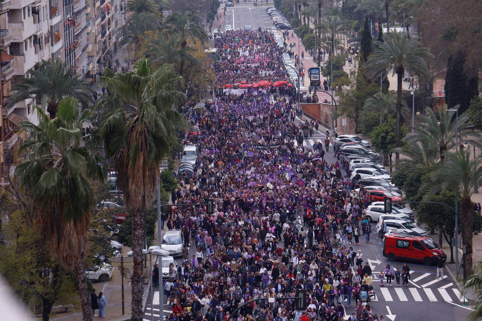 Las mejores imágenes de la manifestación del 8M en Córdoba