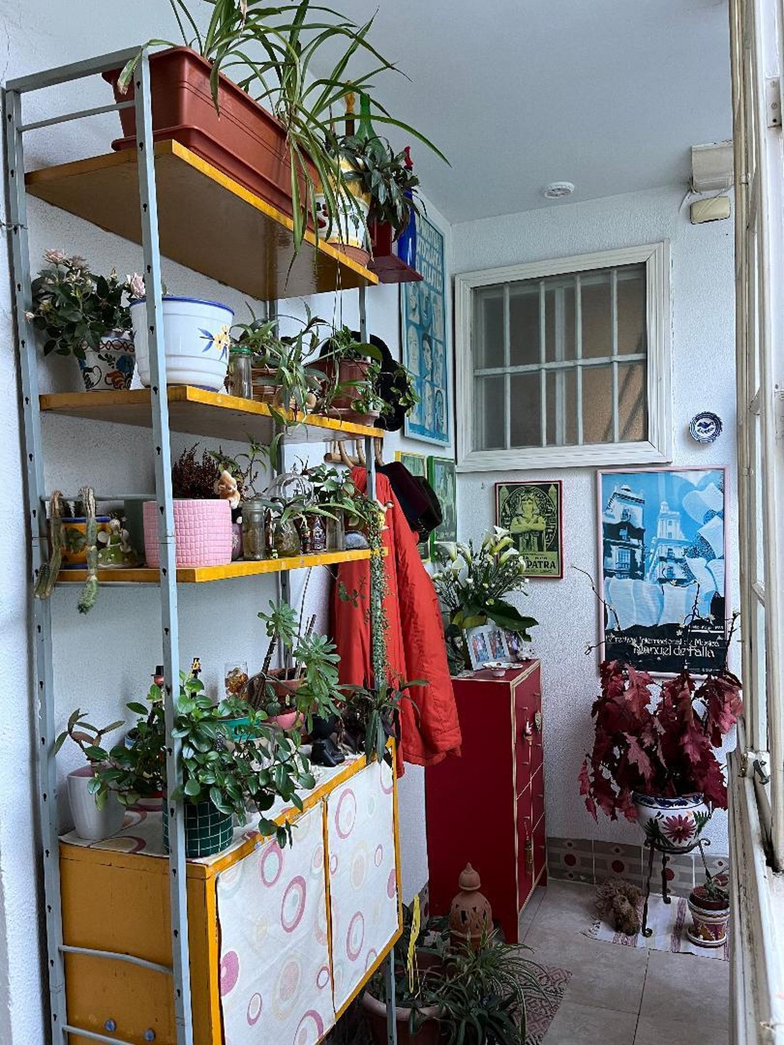 Así es la casa del Mentidero con obras de Costus