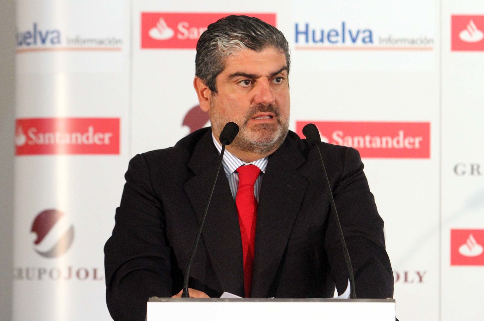 Imágenes del Desayuno Informativo del Grupo Joly con Javier Targhetta