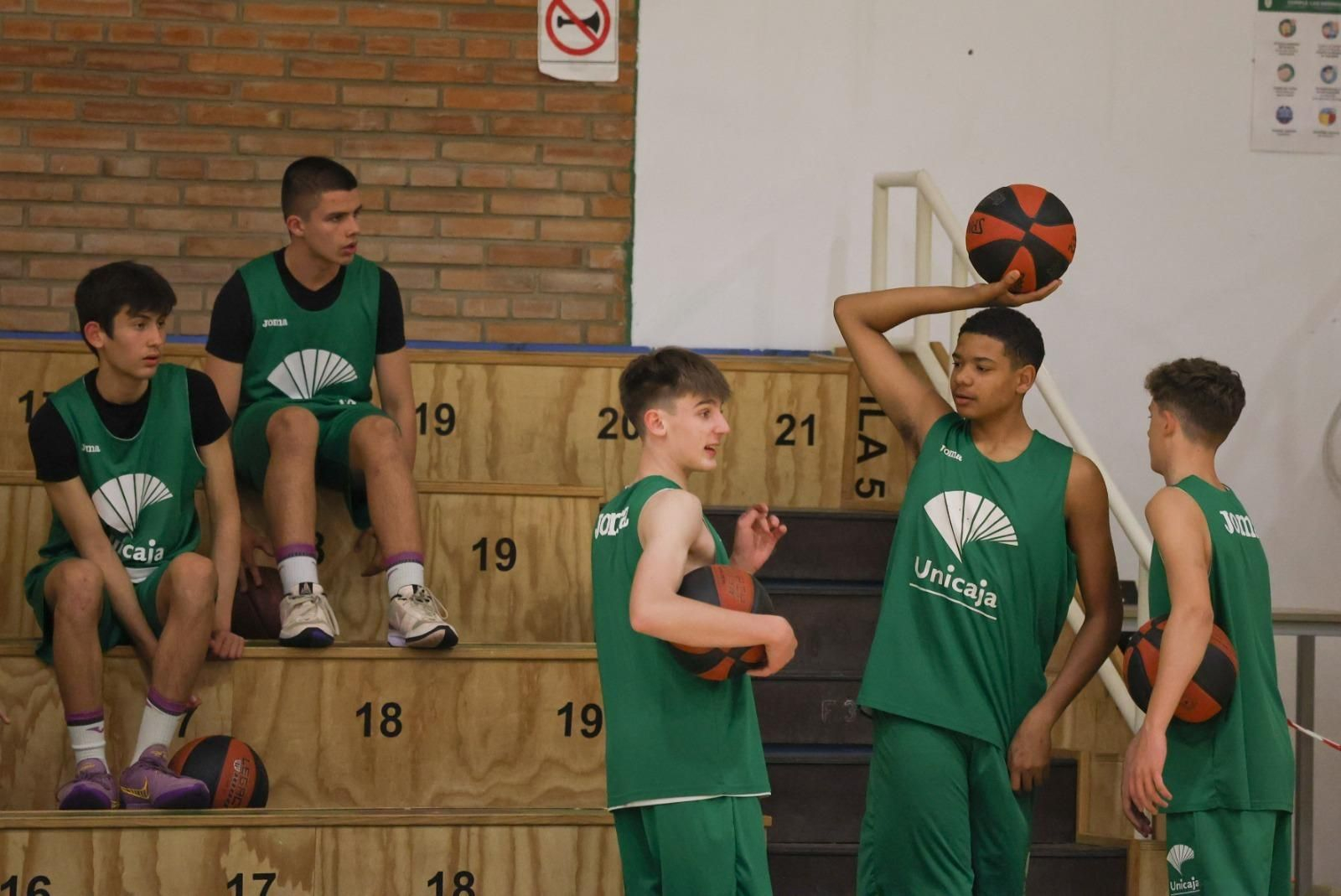 El Unicaja empieza a soñar con su Minicopa ACB