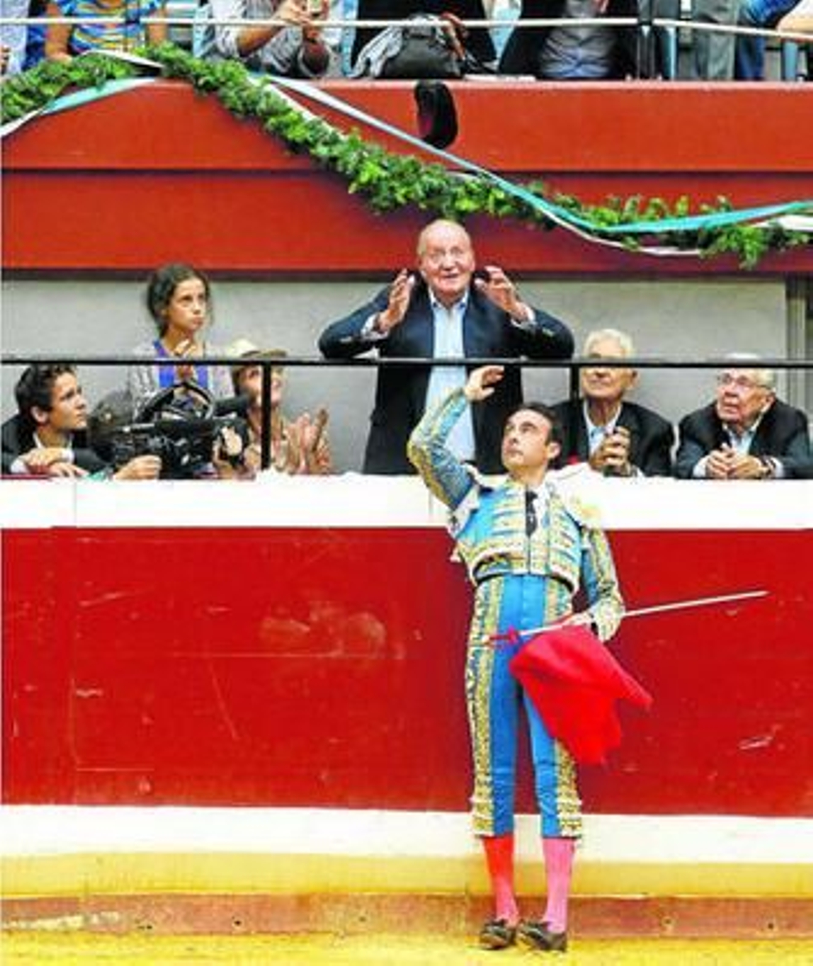Ponce, único trofeo en el retorno de los toros a San Sebastián