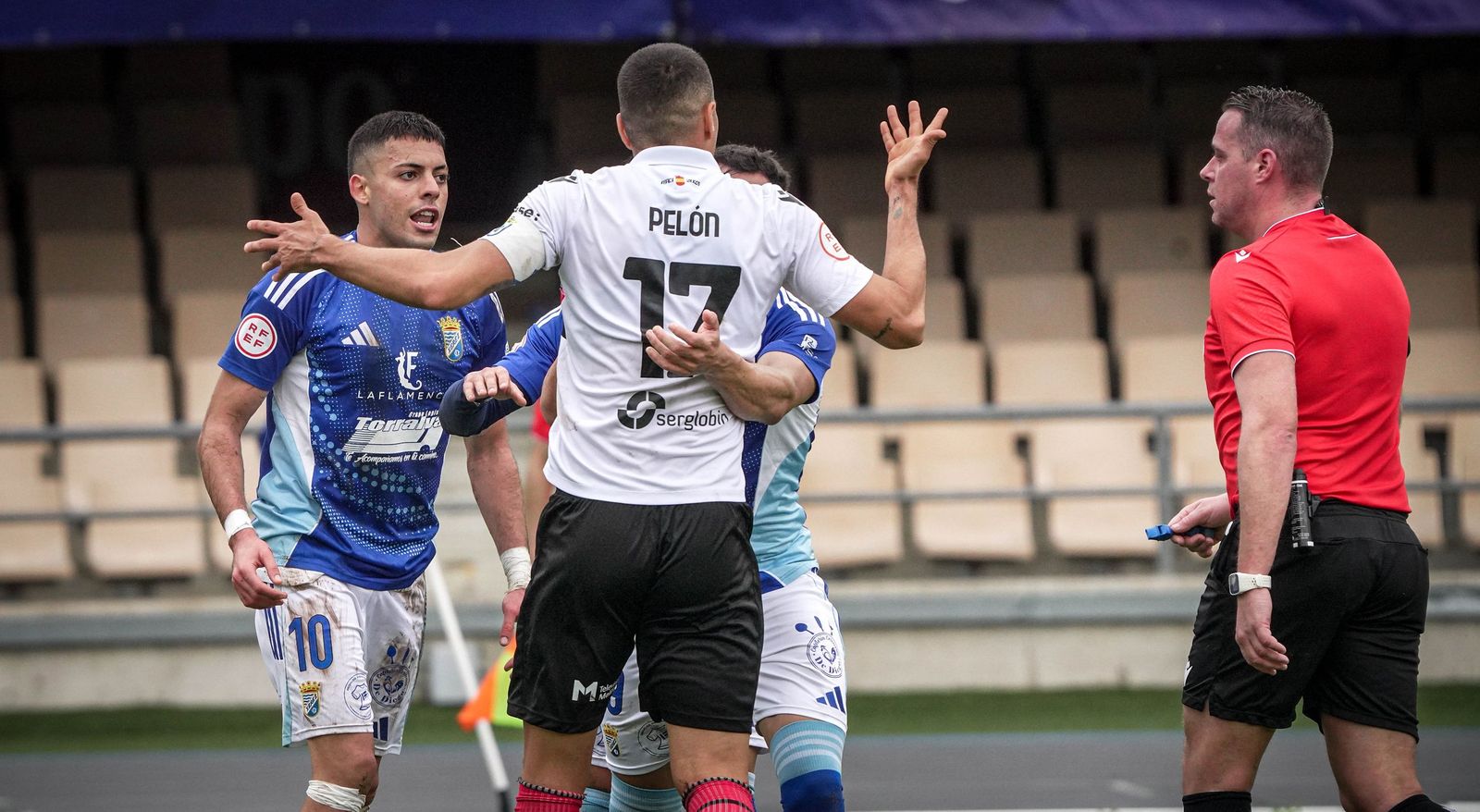 Imágenes del partido del Xerez CD - UD Melilla