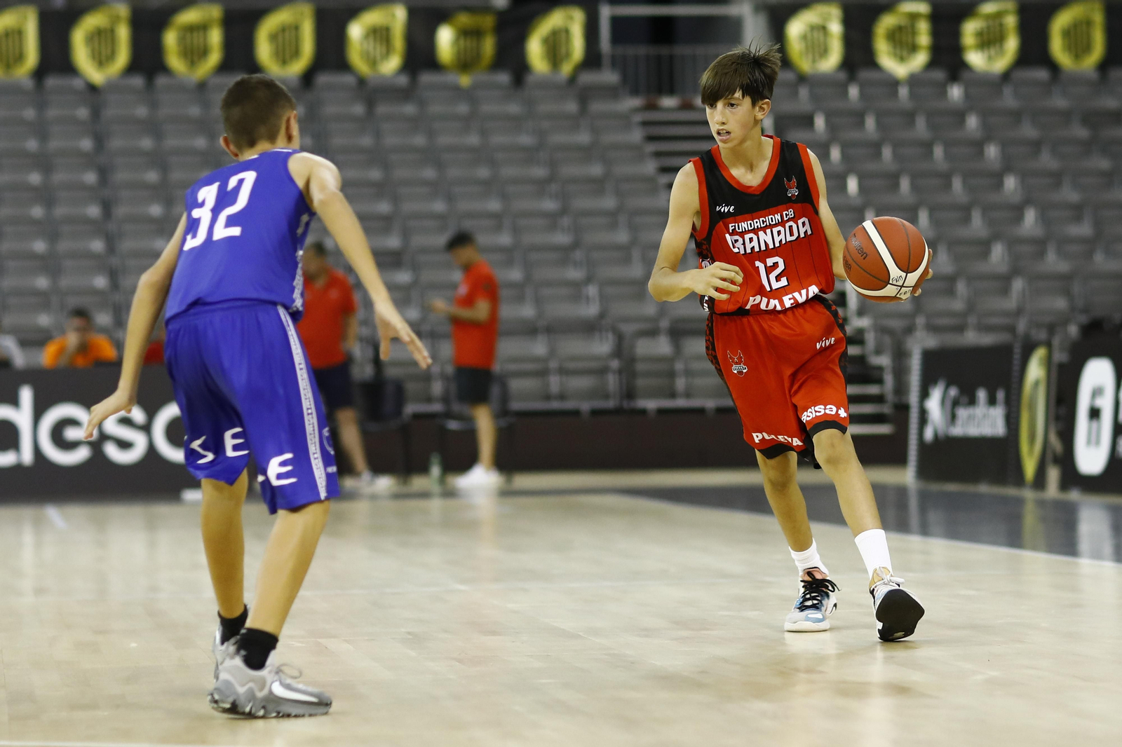 Encuéntrate en el partido del Fundación CB Granada de minibasket