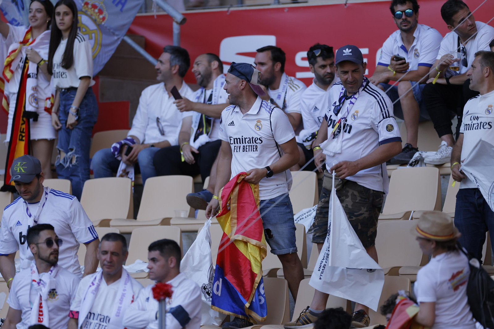 Búscate en las fotos de la final de la Copa del Rey entre el Madrid y el Osasuna