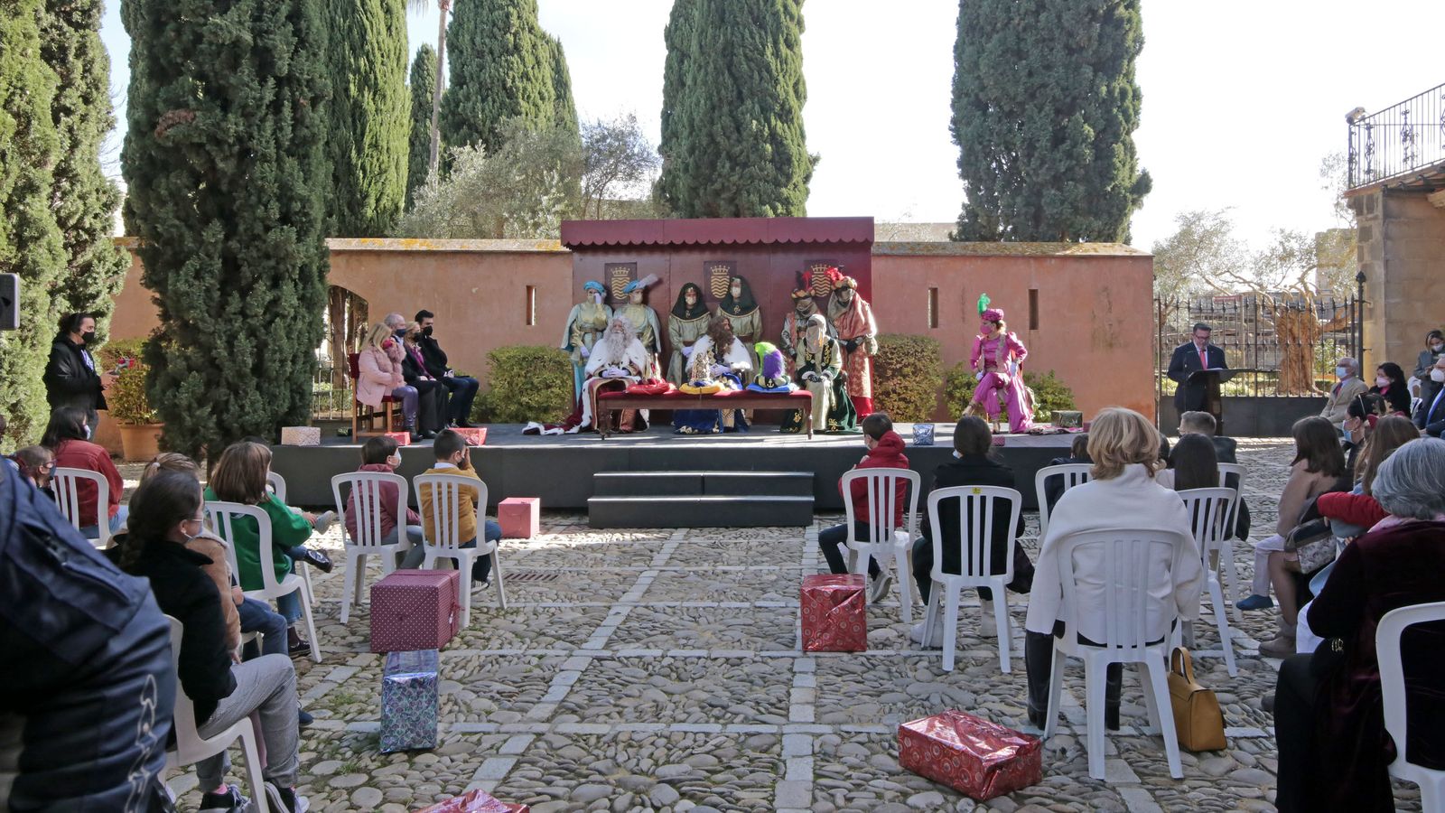 Coronación de los Reyes Magos de Jerez en el Alcázar