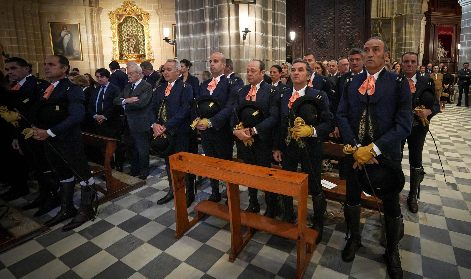 Imágenes del funeral de Álvaro Domecq en la catedral de Jerez