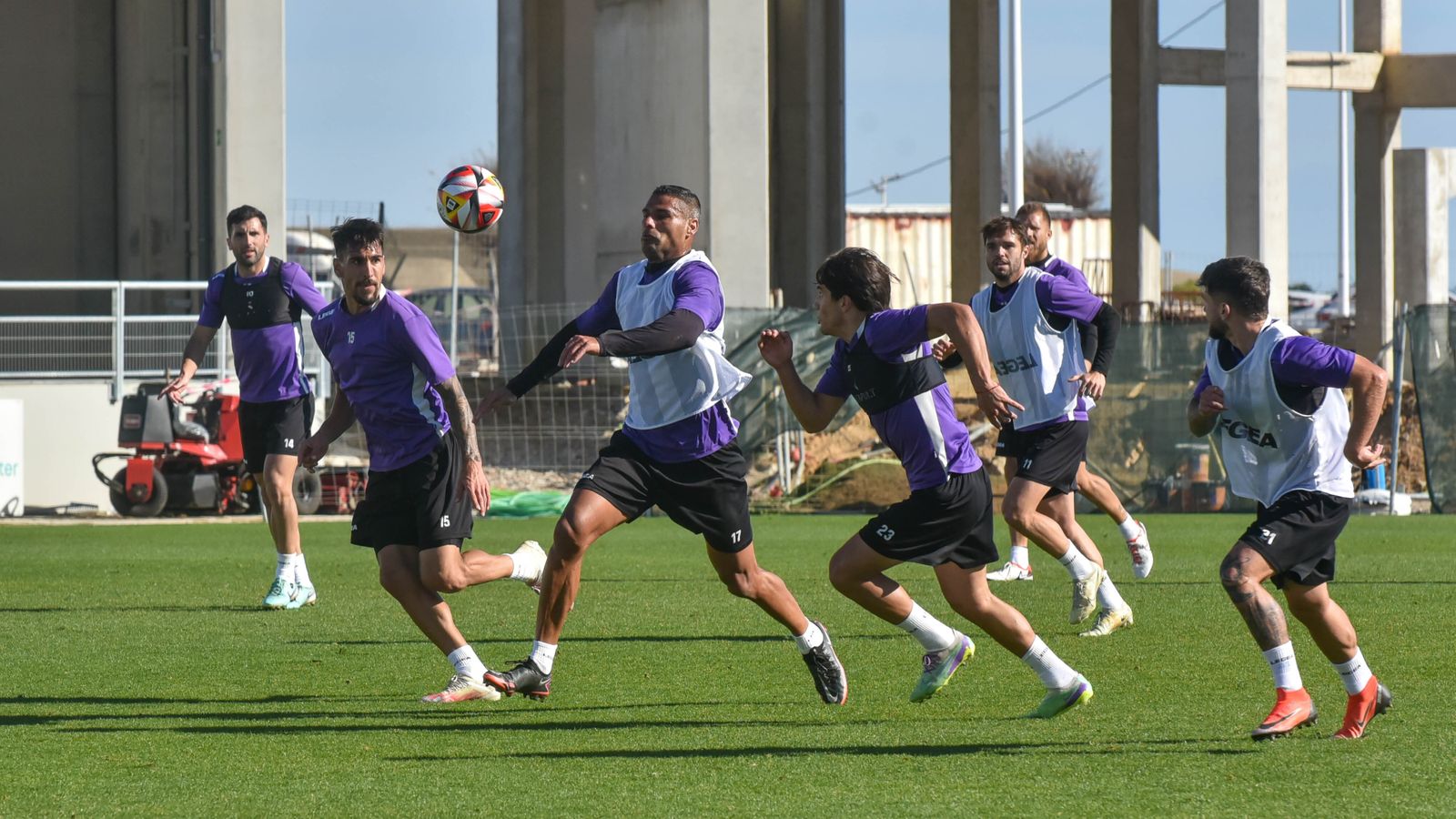 Las fotos del entrenamiento de la Balona previo a la visita del líder Yeclano