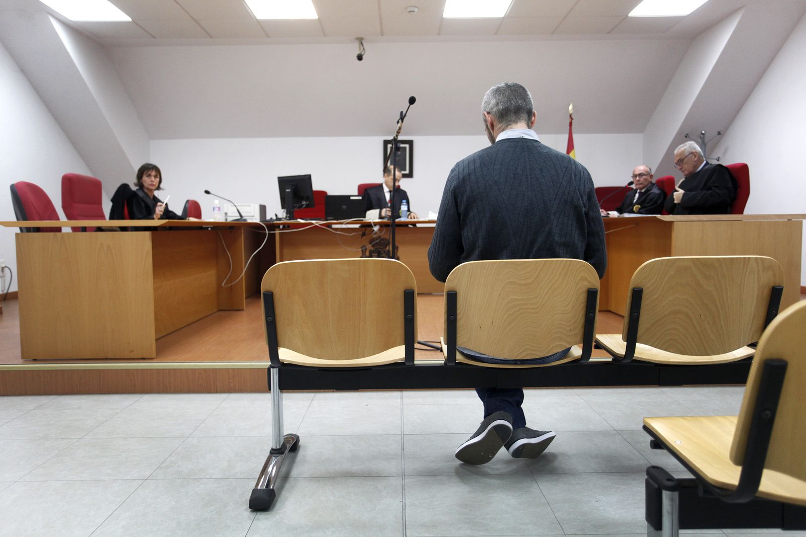 Juan Carlos Prieto, sentado en el banquillo en el juicio celebrado en su día.